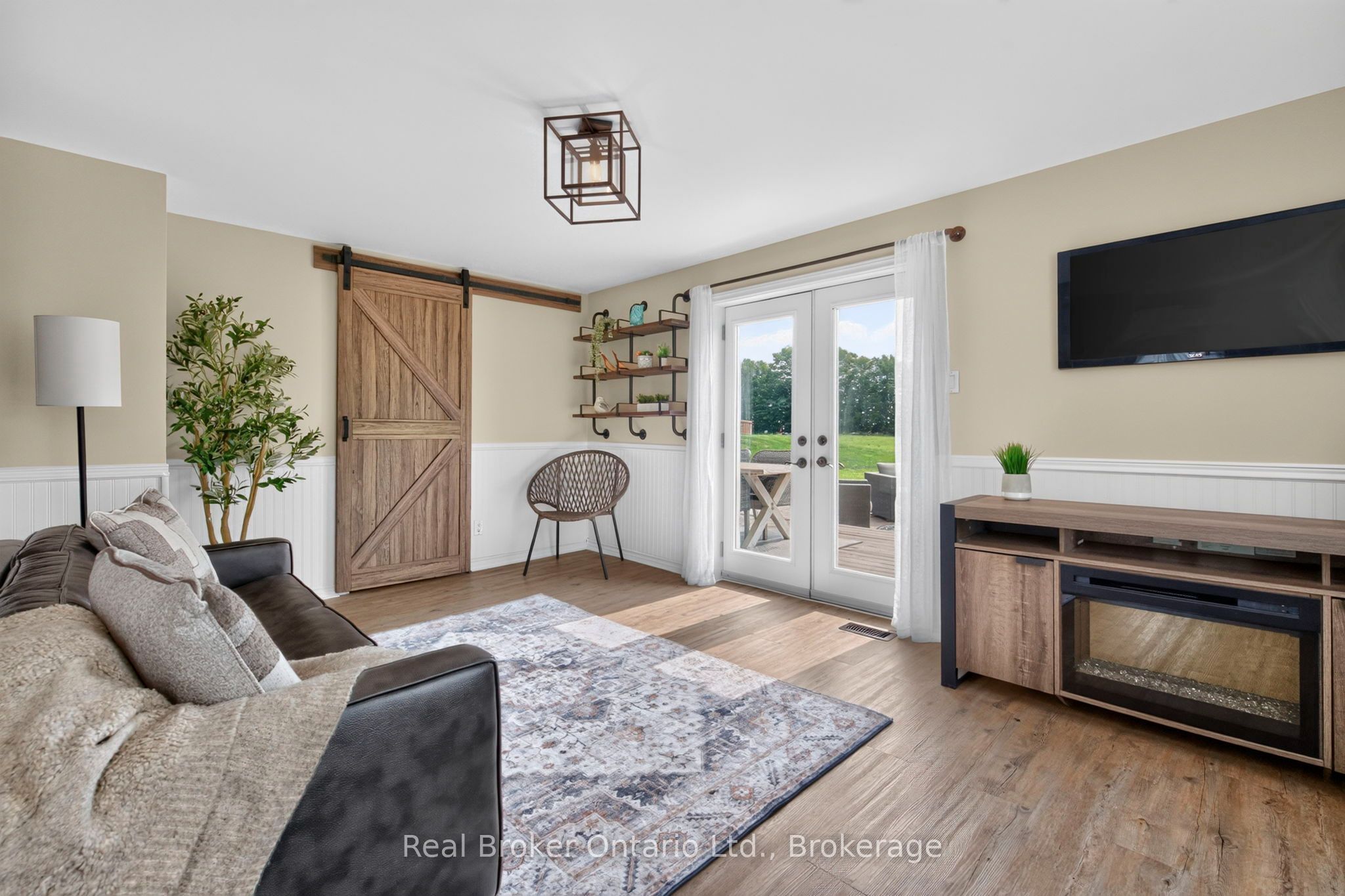 597 Lafontaine Road W Property Photo 9