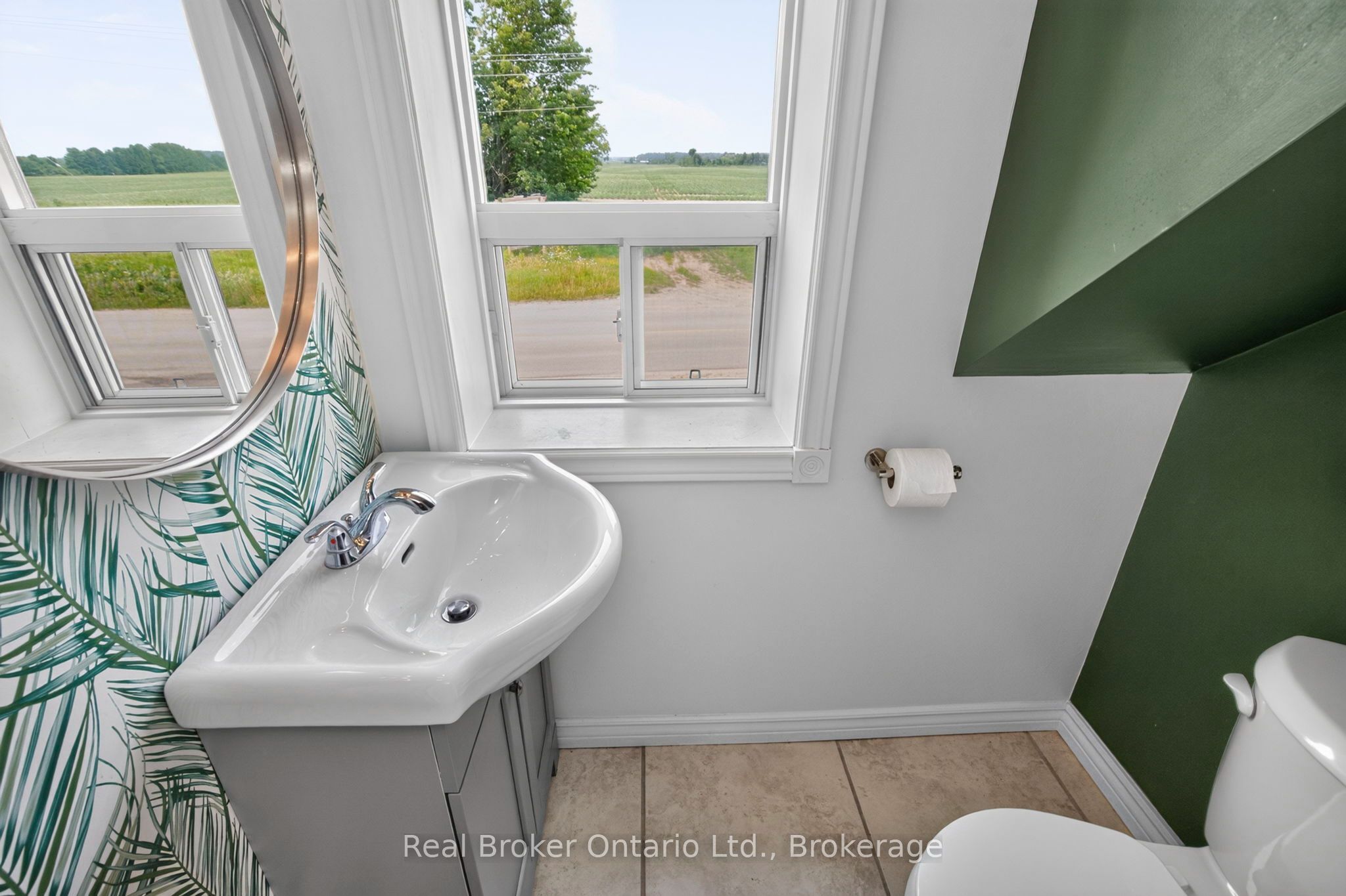 597 Lafontaine Road W Property Photo 20
