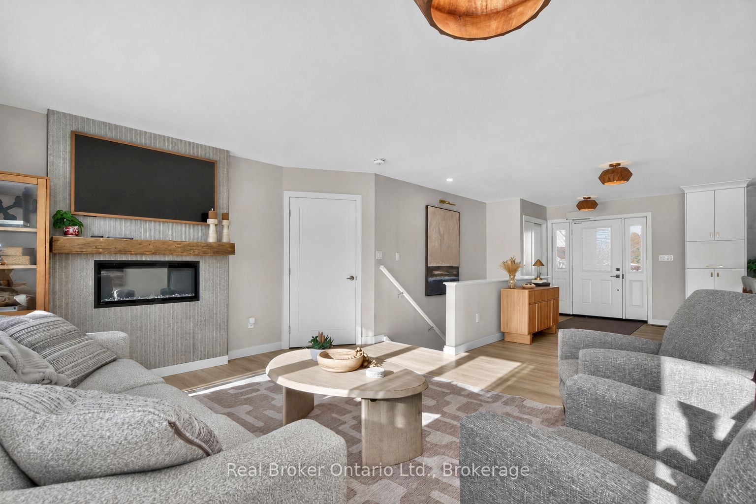 597 Lafontaine Road W Property Photo 29