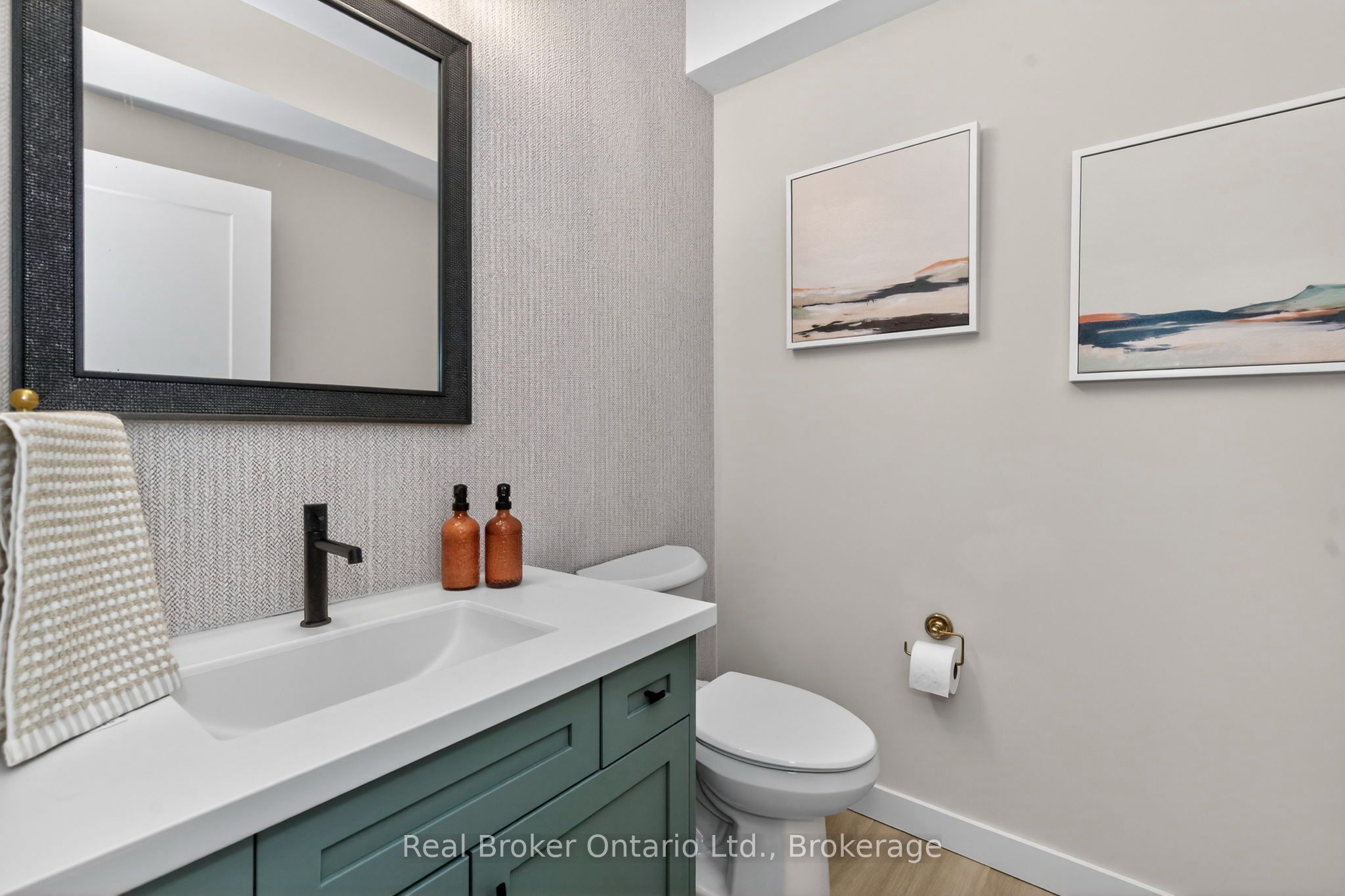 597 Lafontaine Road W Property Photo 45