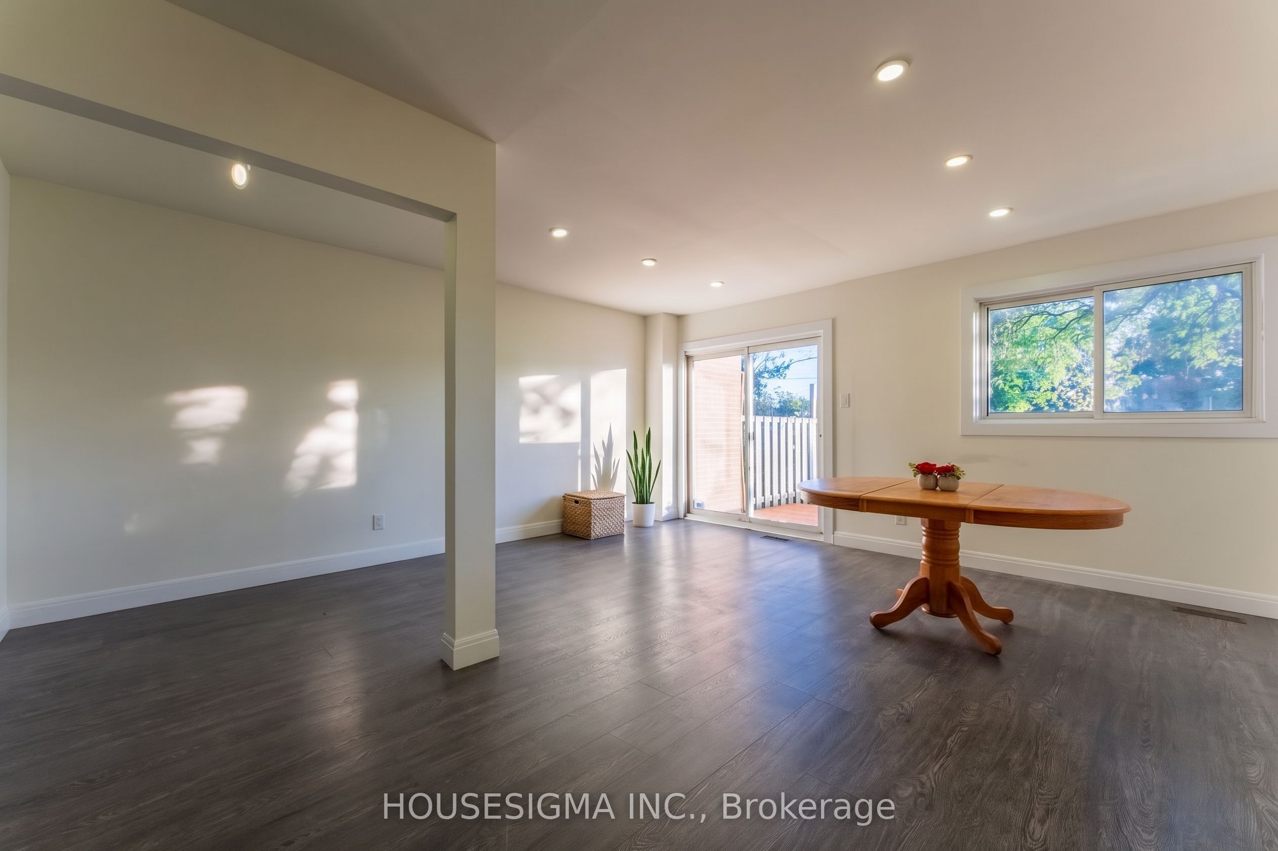 33b College Crescent Property Photo 9