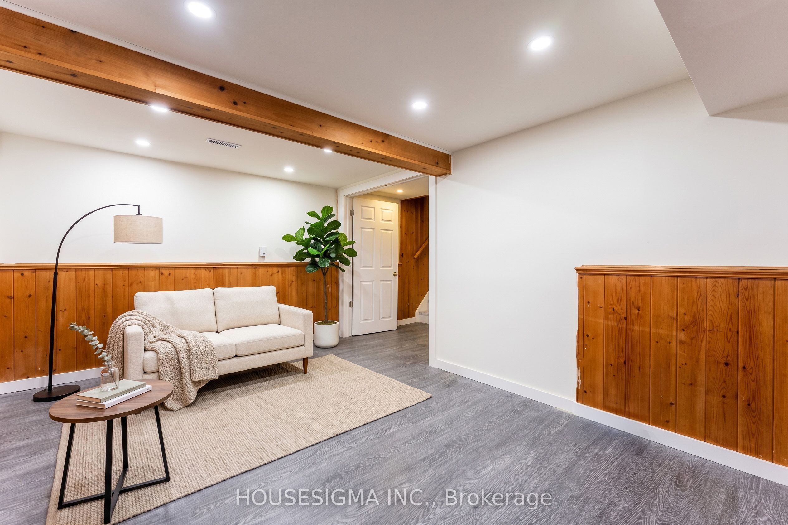 33b College Crescent Property Photo 20