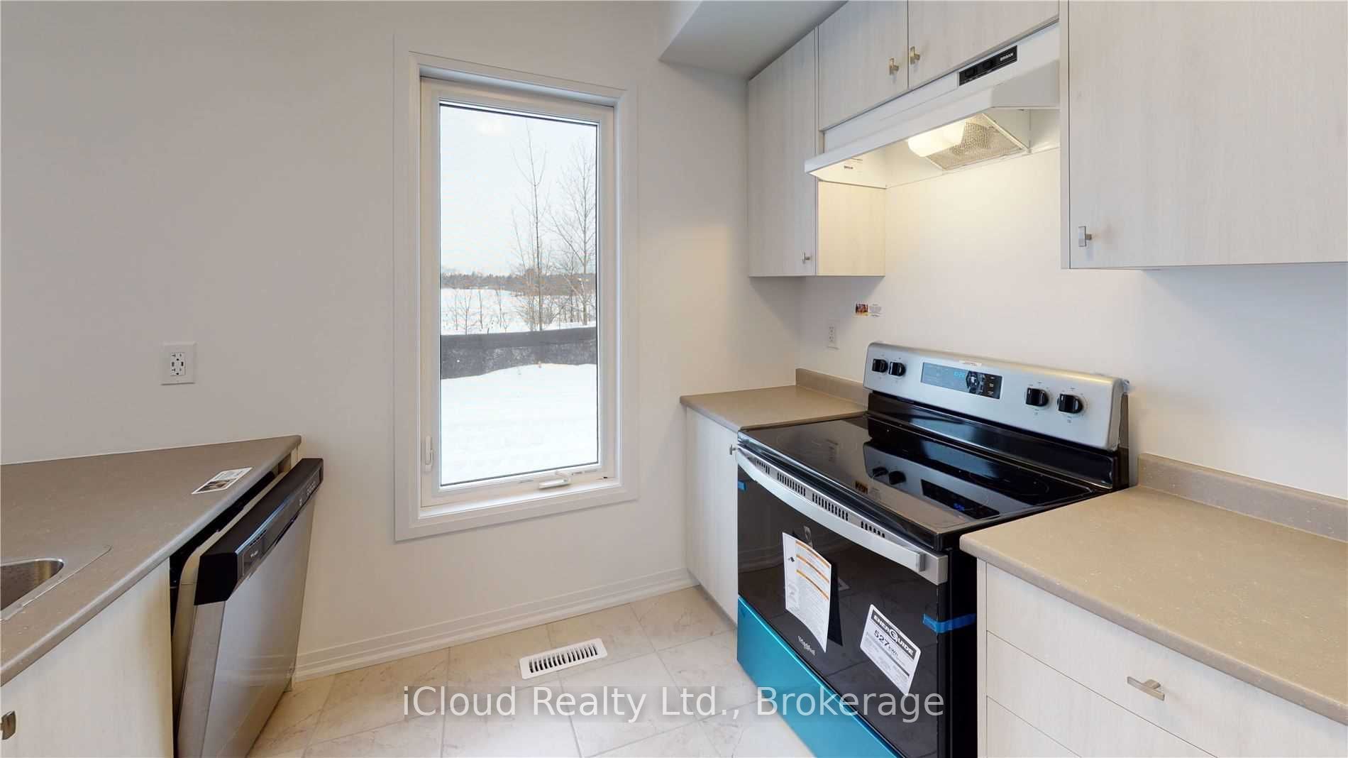 58 Brown Bear Street Property Photo 3