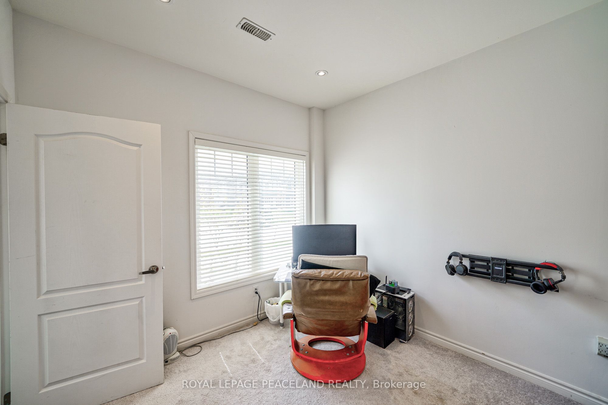 59 Shelburne Avenue Property Photo 10