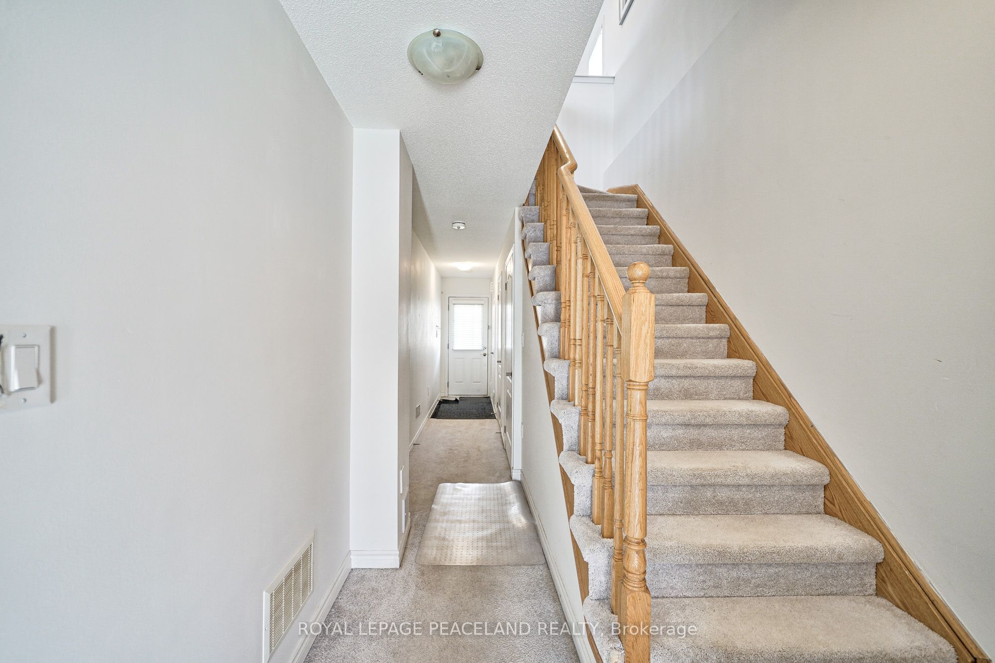 59 Shelburne Avenue Property Photo 11