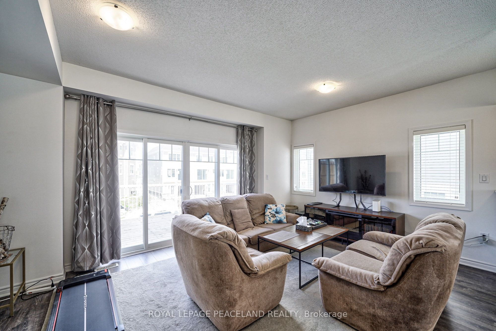 59 Shelburne Avenue Property Photo 13