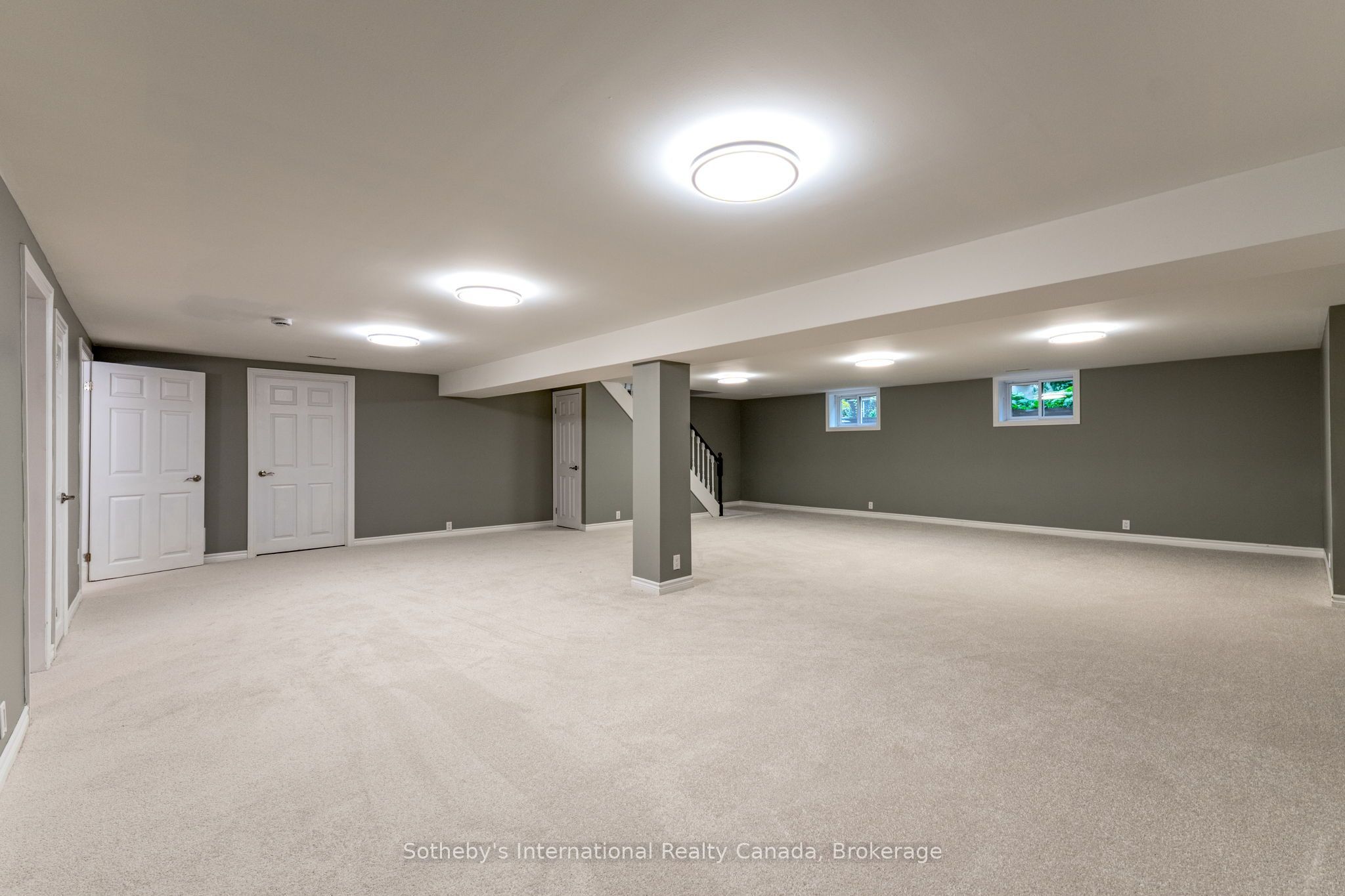 75 Edward Street E Property Photo 34