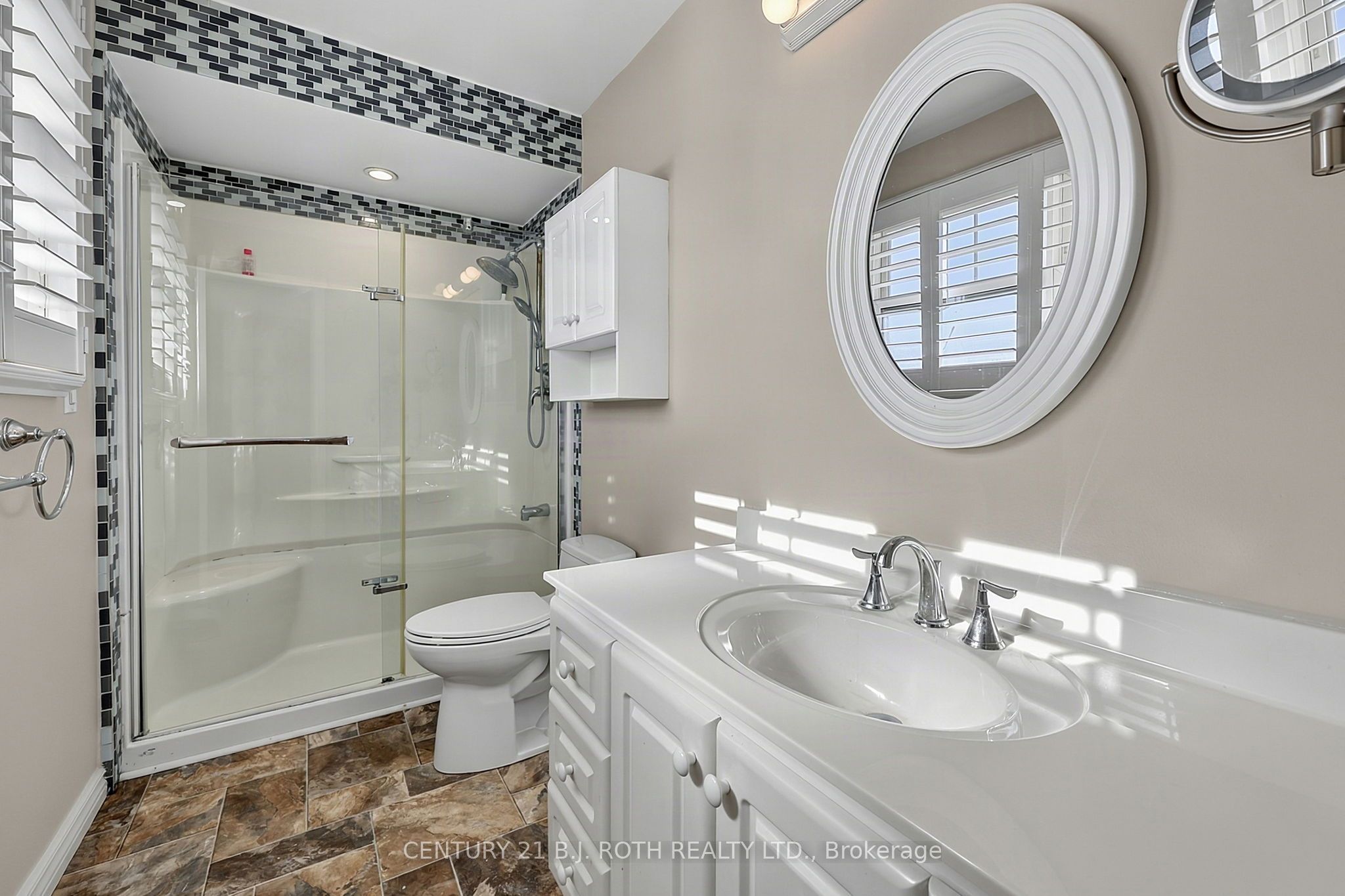 104 Woodside Drive Property Photo 22