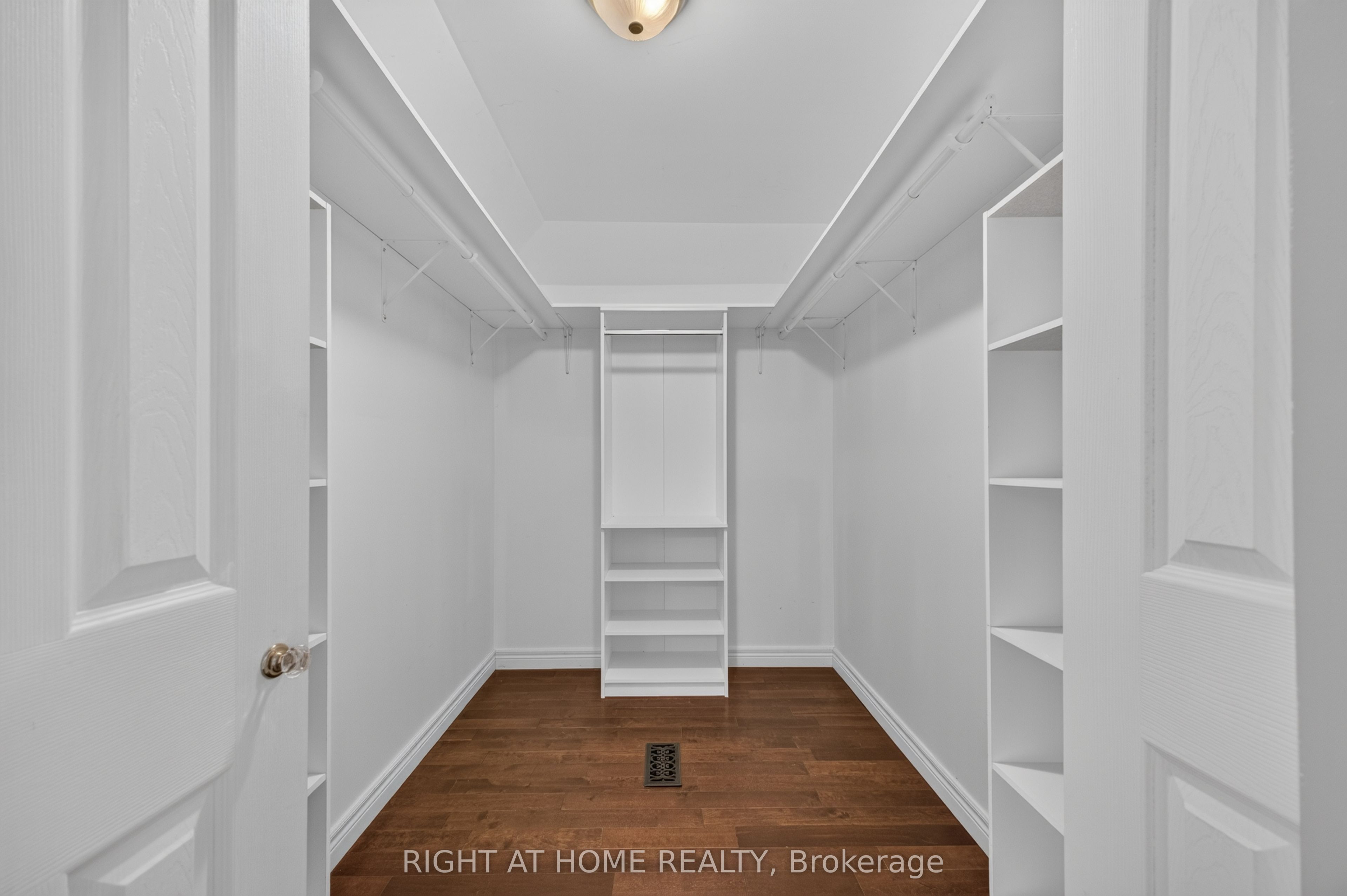 20 Holgate Street Property Photo 17