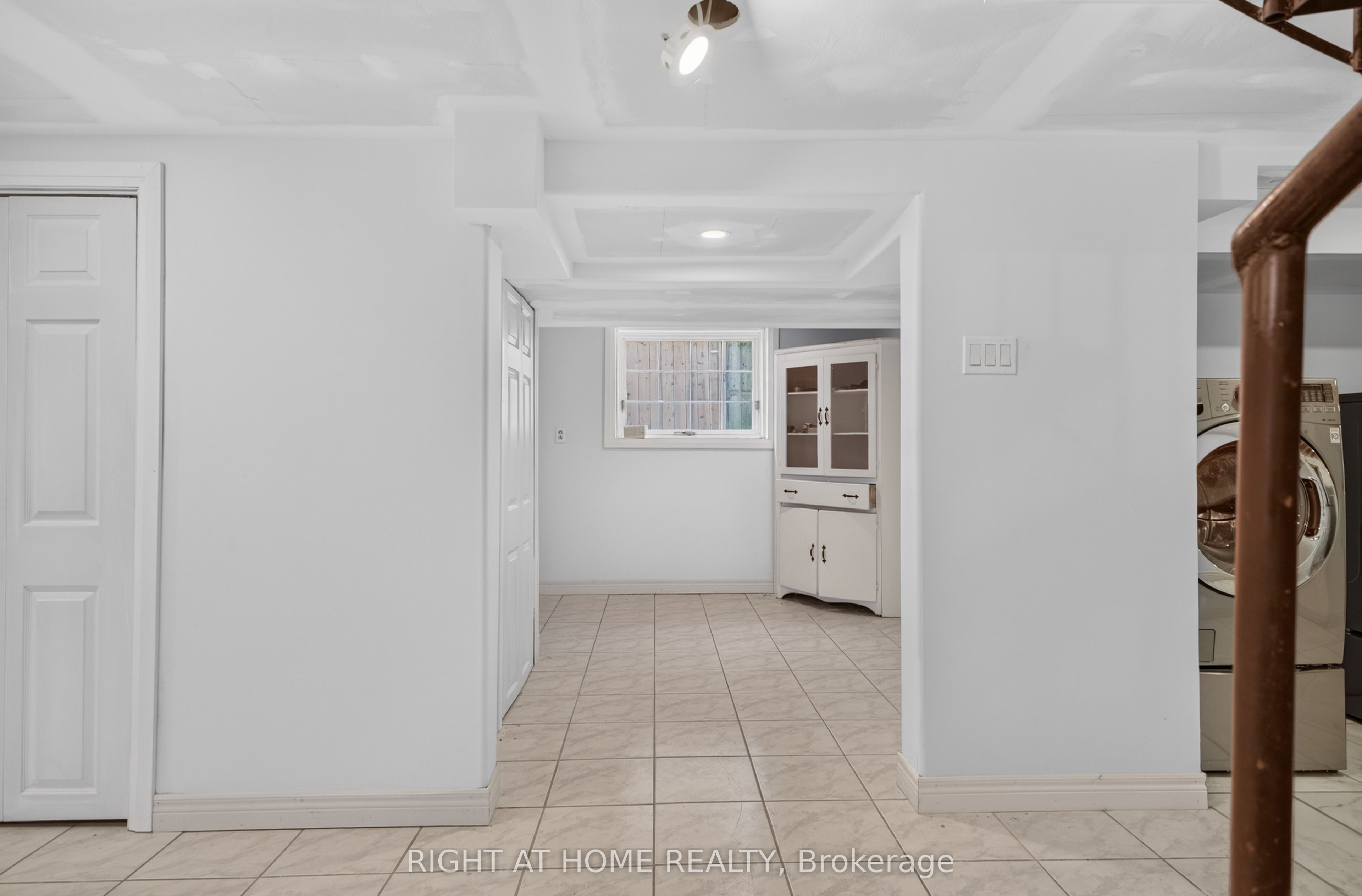 20 Holgate Street Property Photo 30