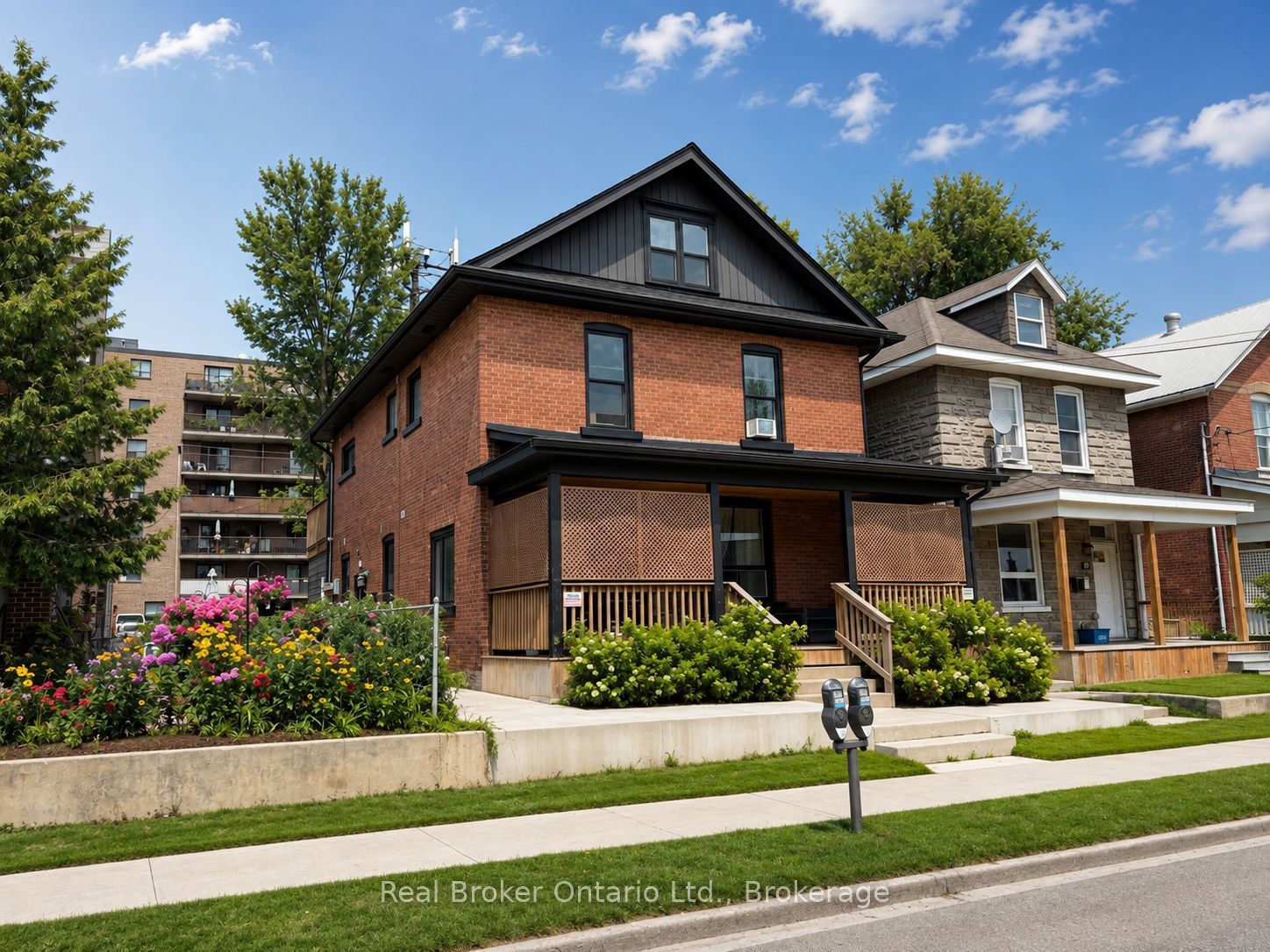 66 Nottawasaga Street Property Photo 1