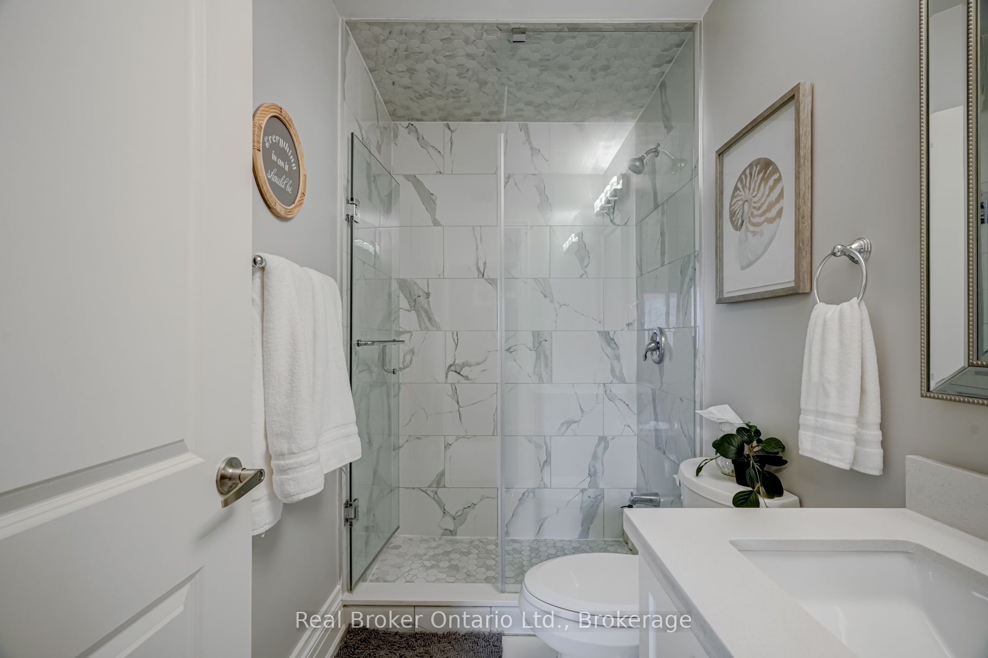 66 Nottawasaga Street Property Photo 6