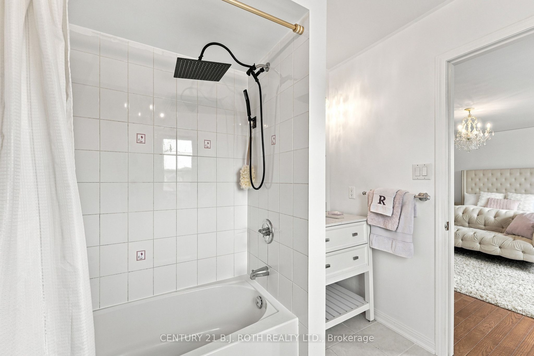 134 Sandringham Drive Property Photo 37