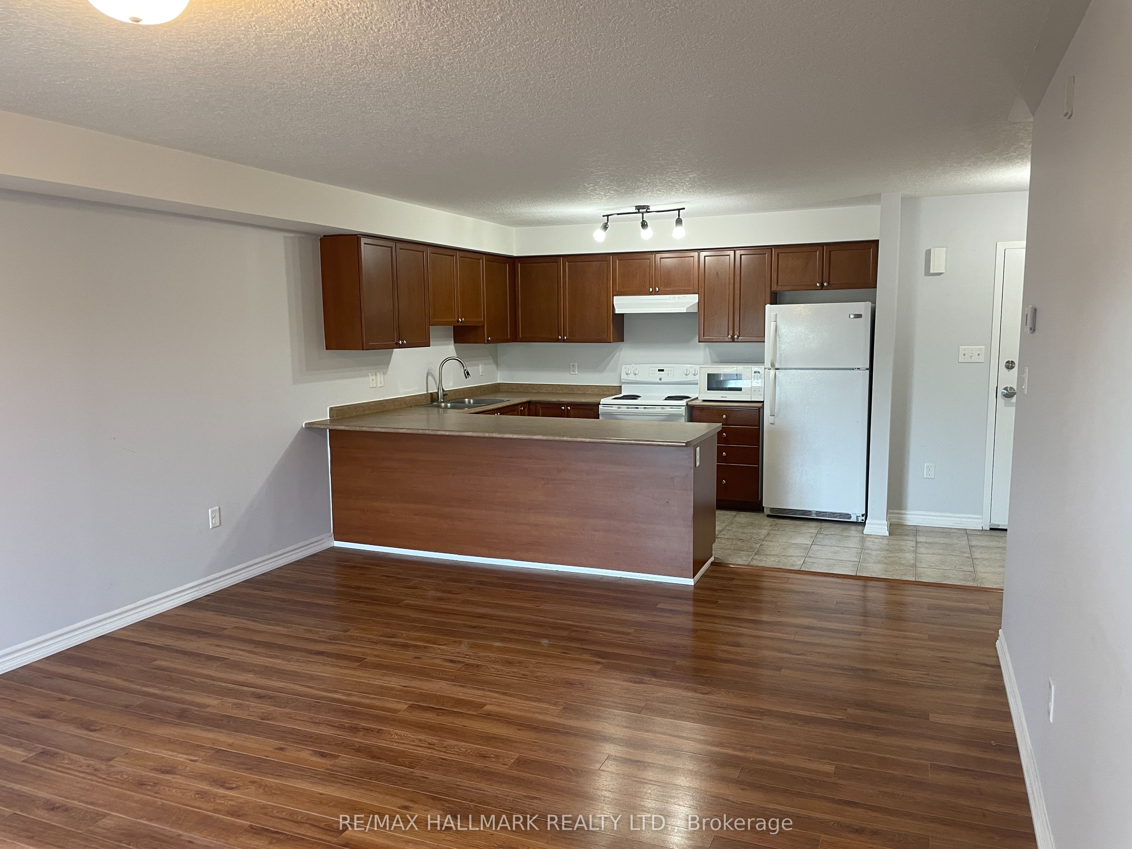 41 Coulter Street 15 Property Photo 8
