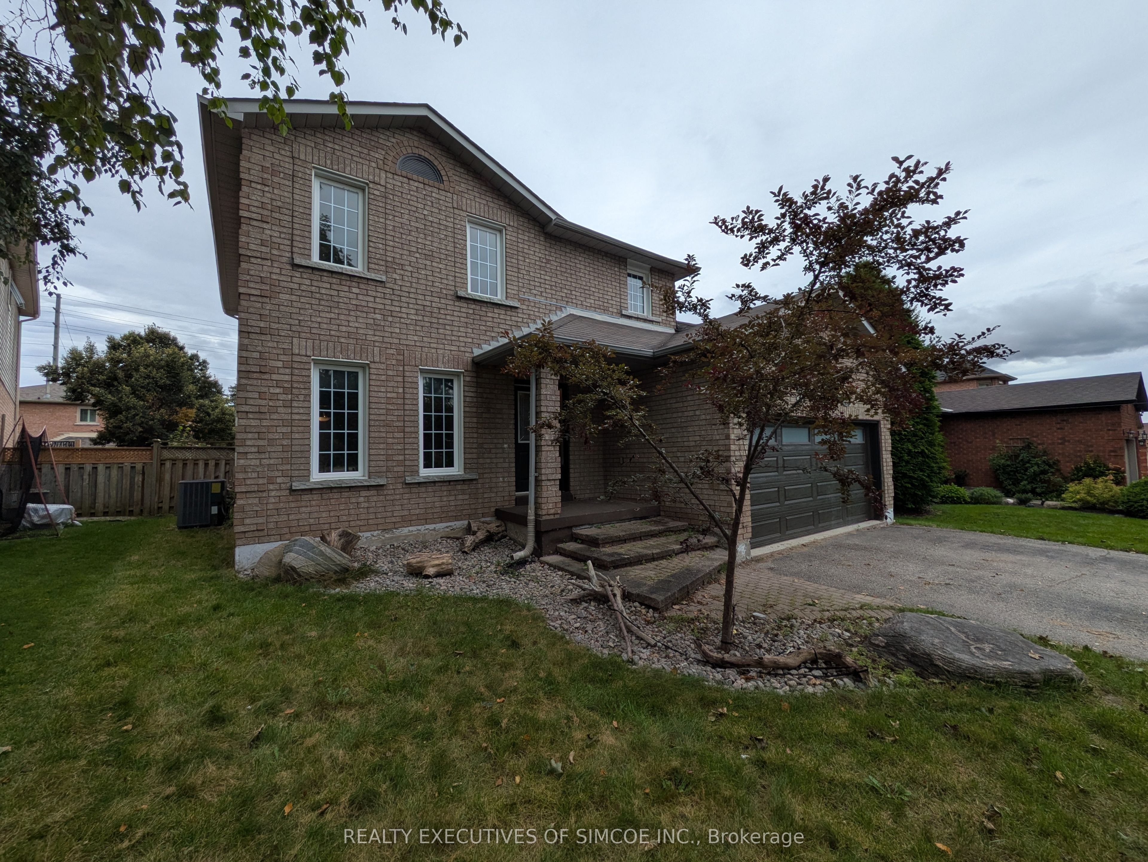 75 James Street Property Photo 4