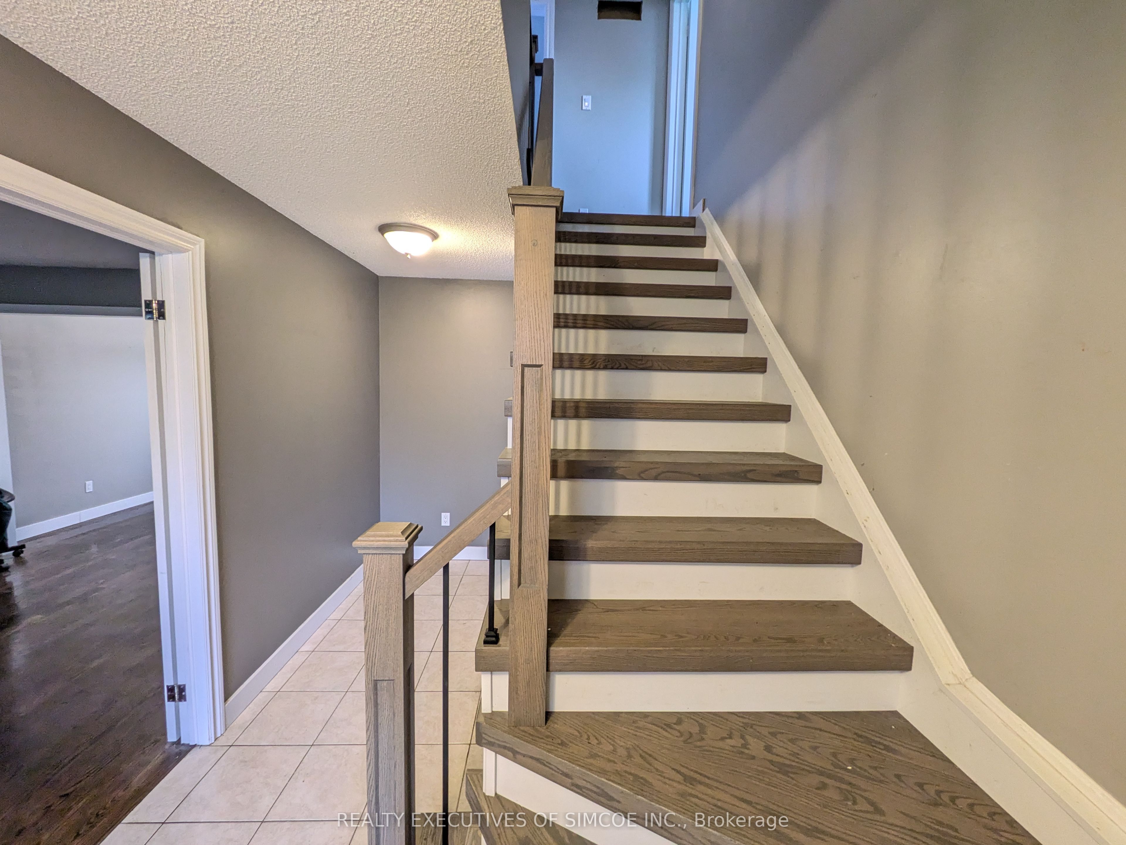 75 James Street Property Photo 5