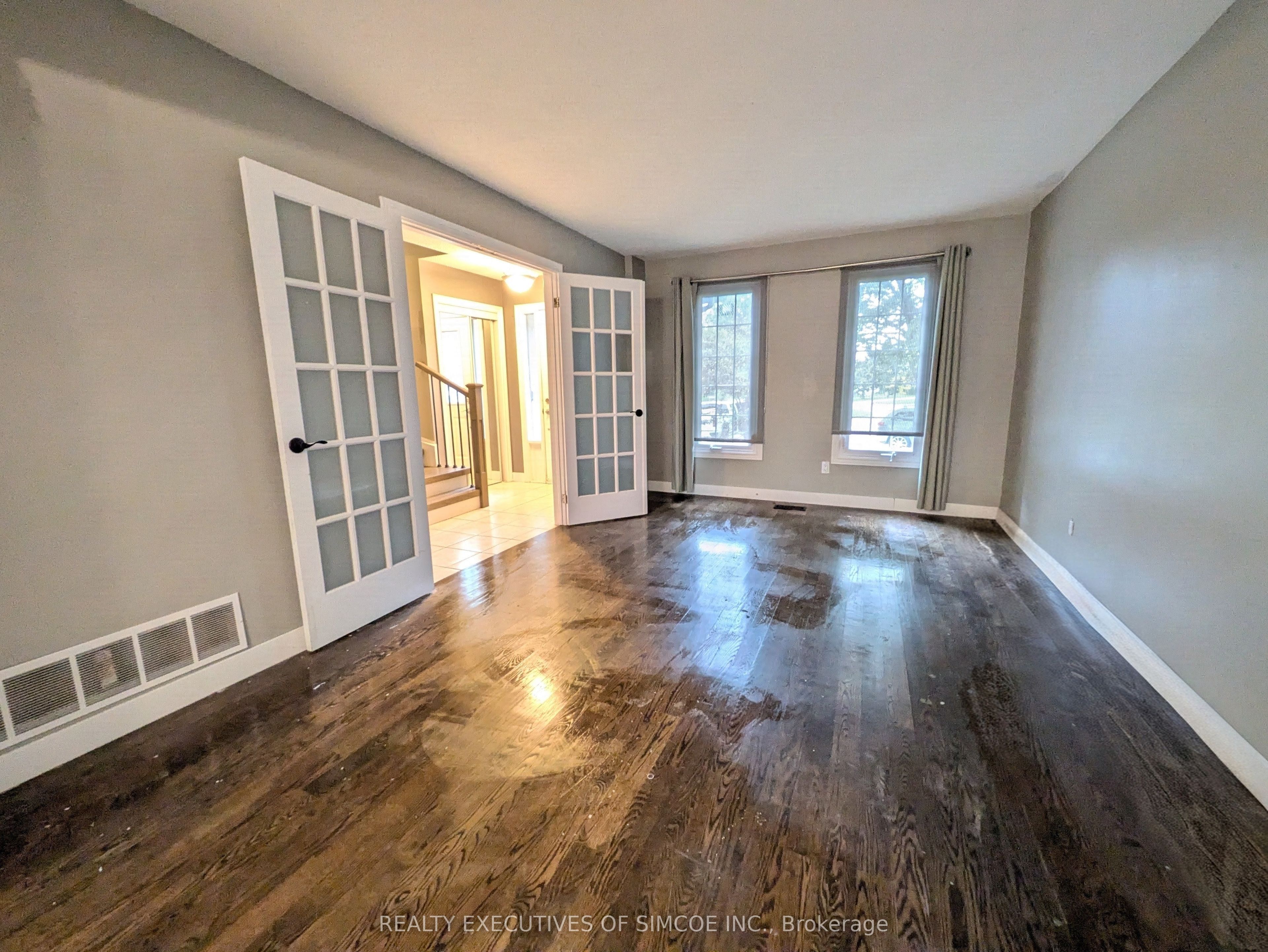 75 James Street Property Photo 9