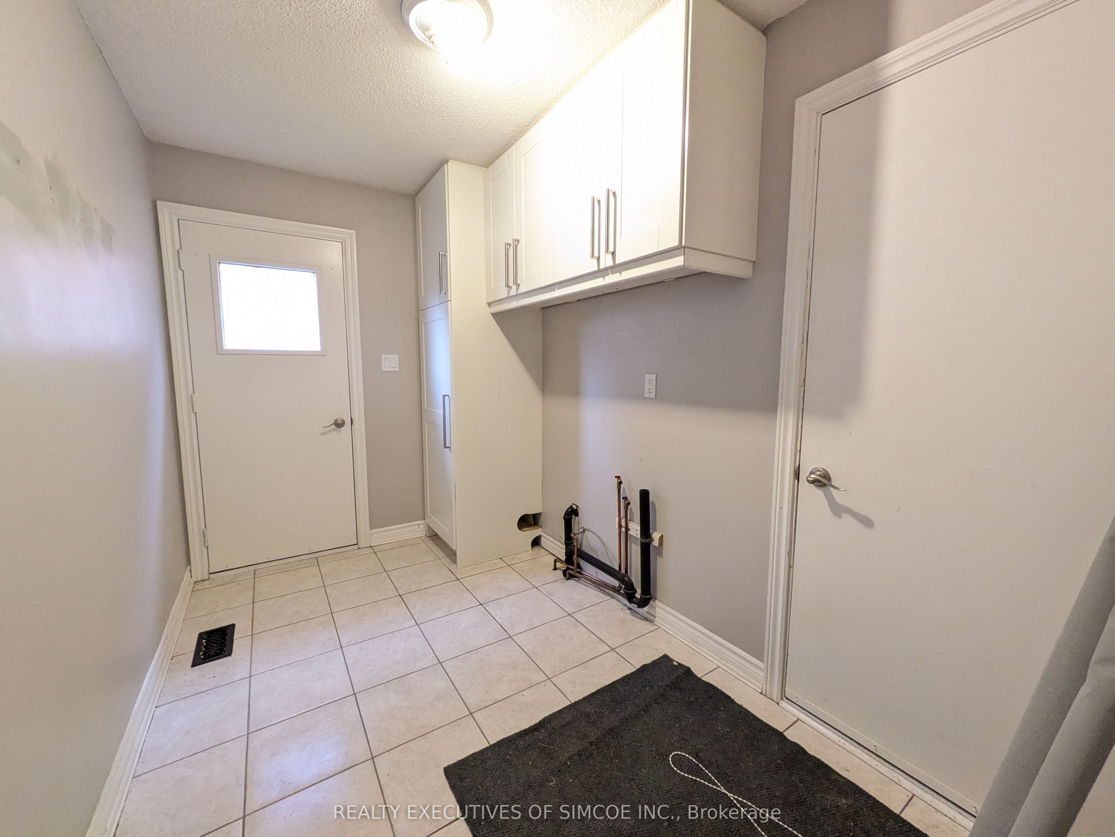 75 James Street Property Photo 13