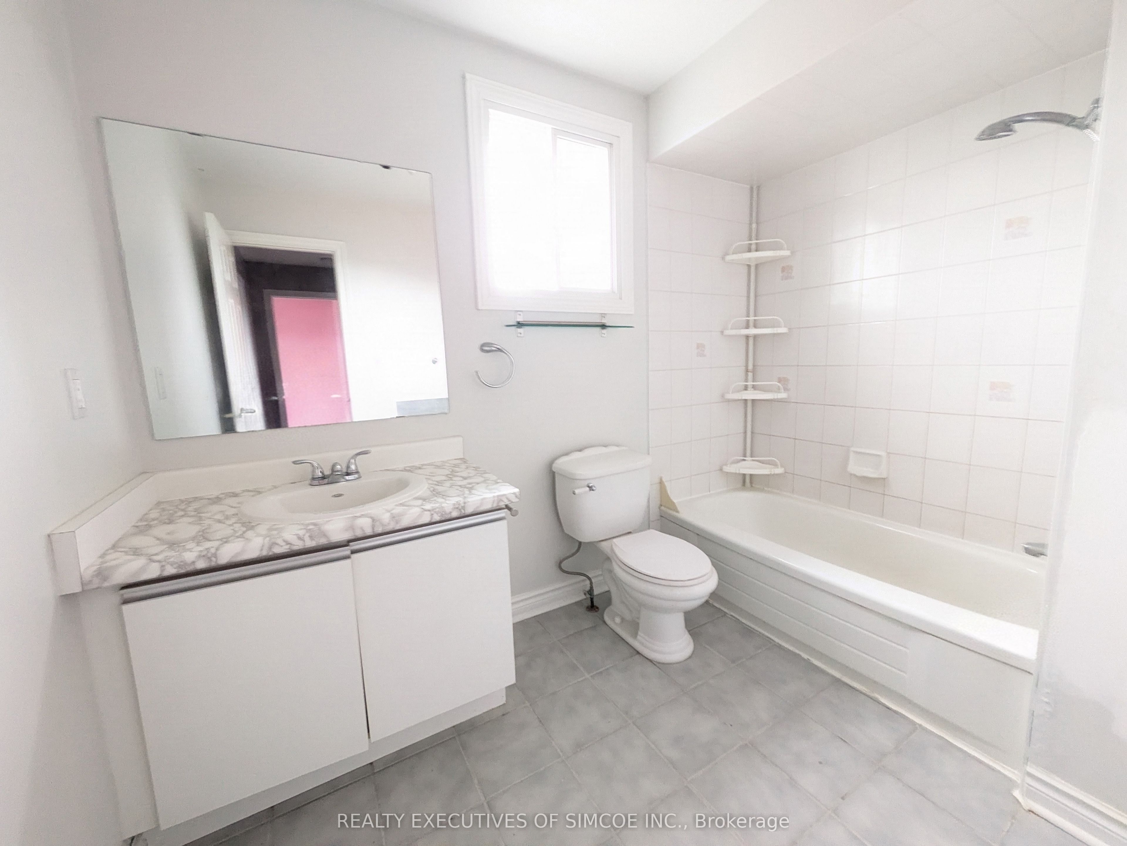 75 James Street Property Photo 17