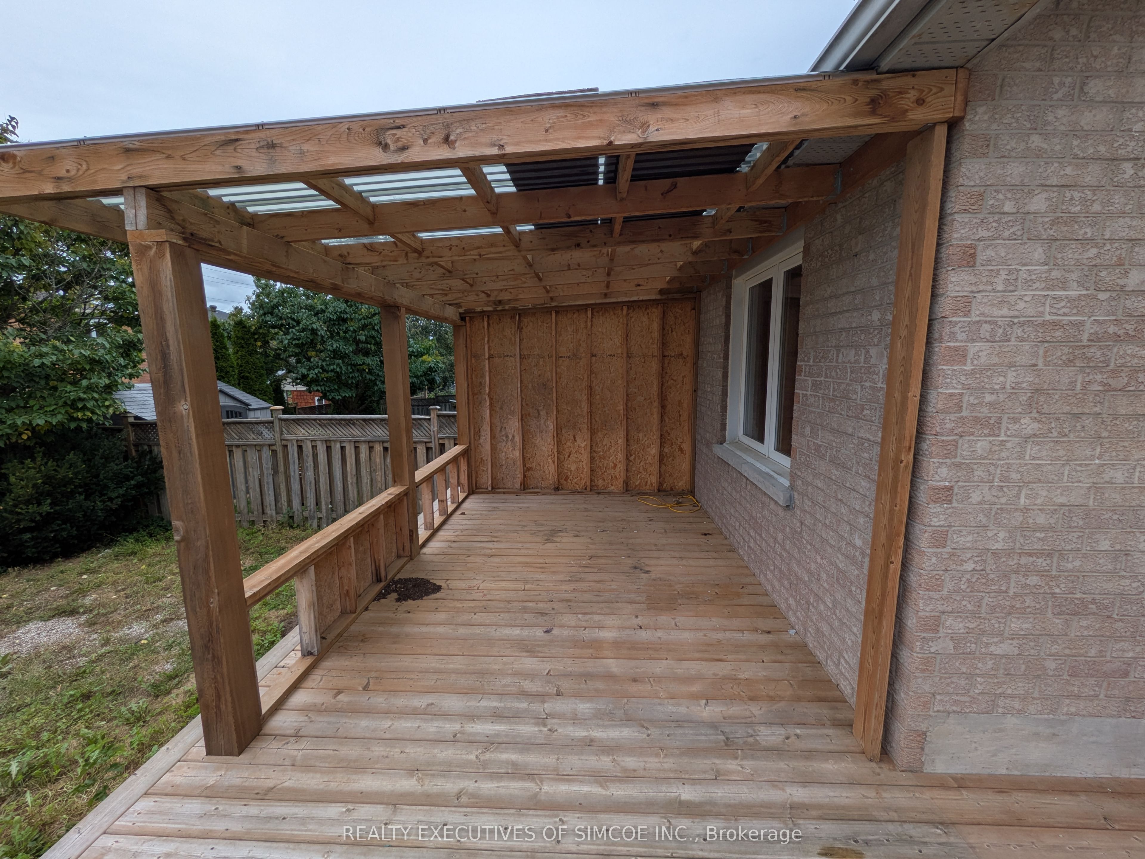 75 James Street Property Photo 24