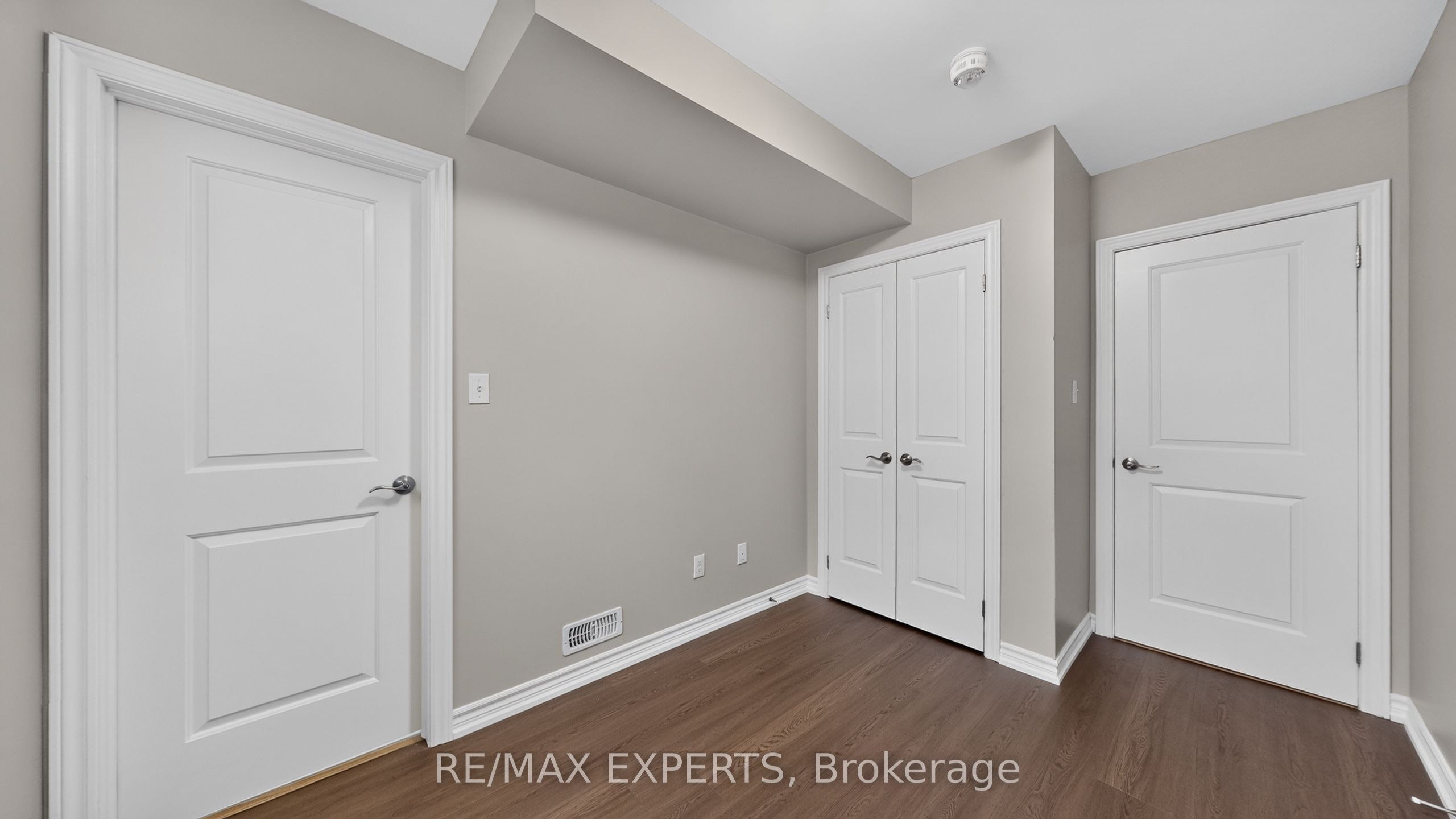 246 Penetanguishene Road 13 Property Photo 6