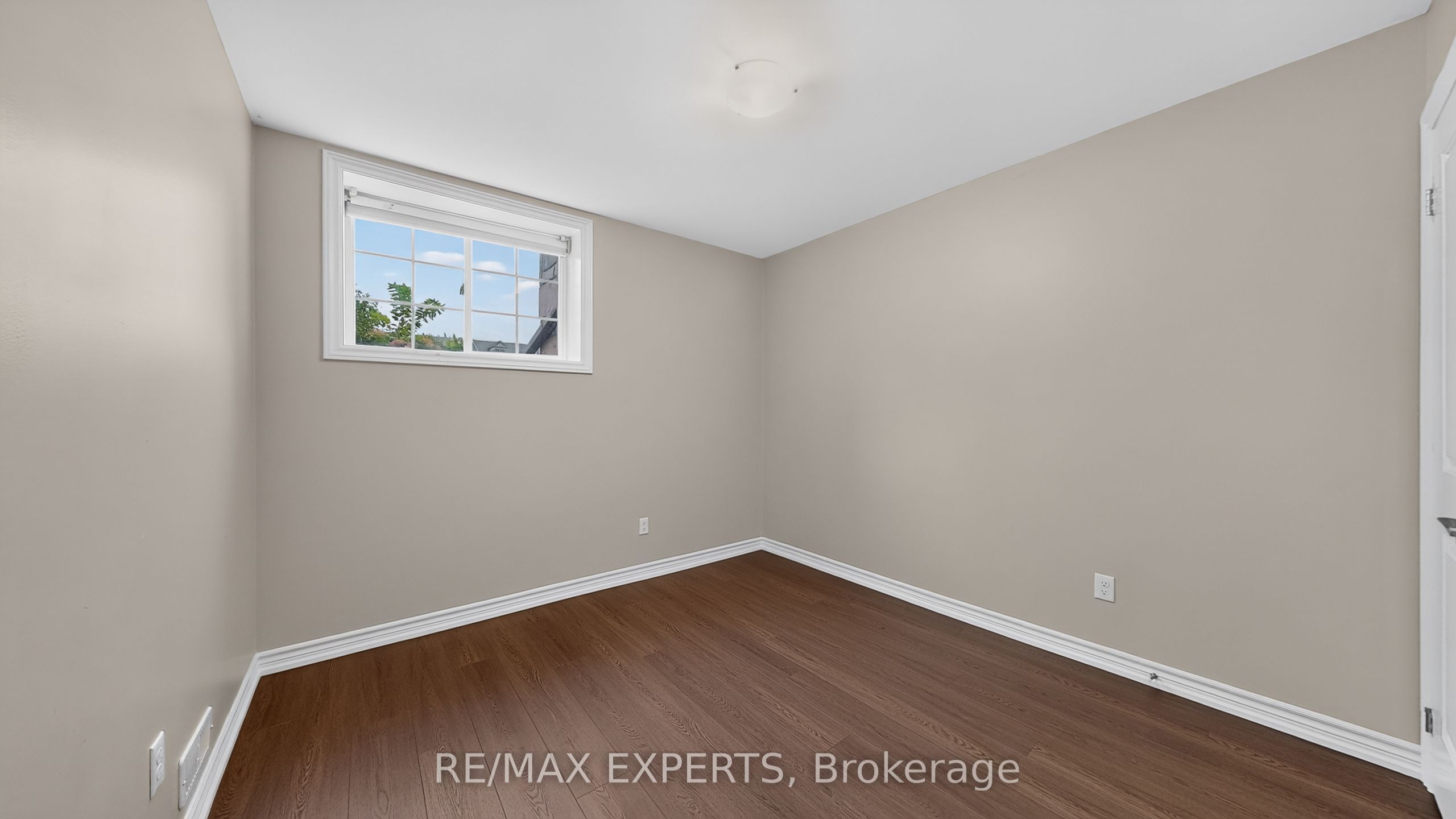246 Penetanguishene Road 13 Property Photo 22