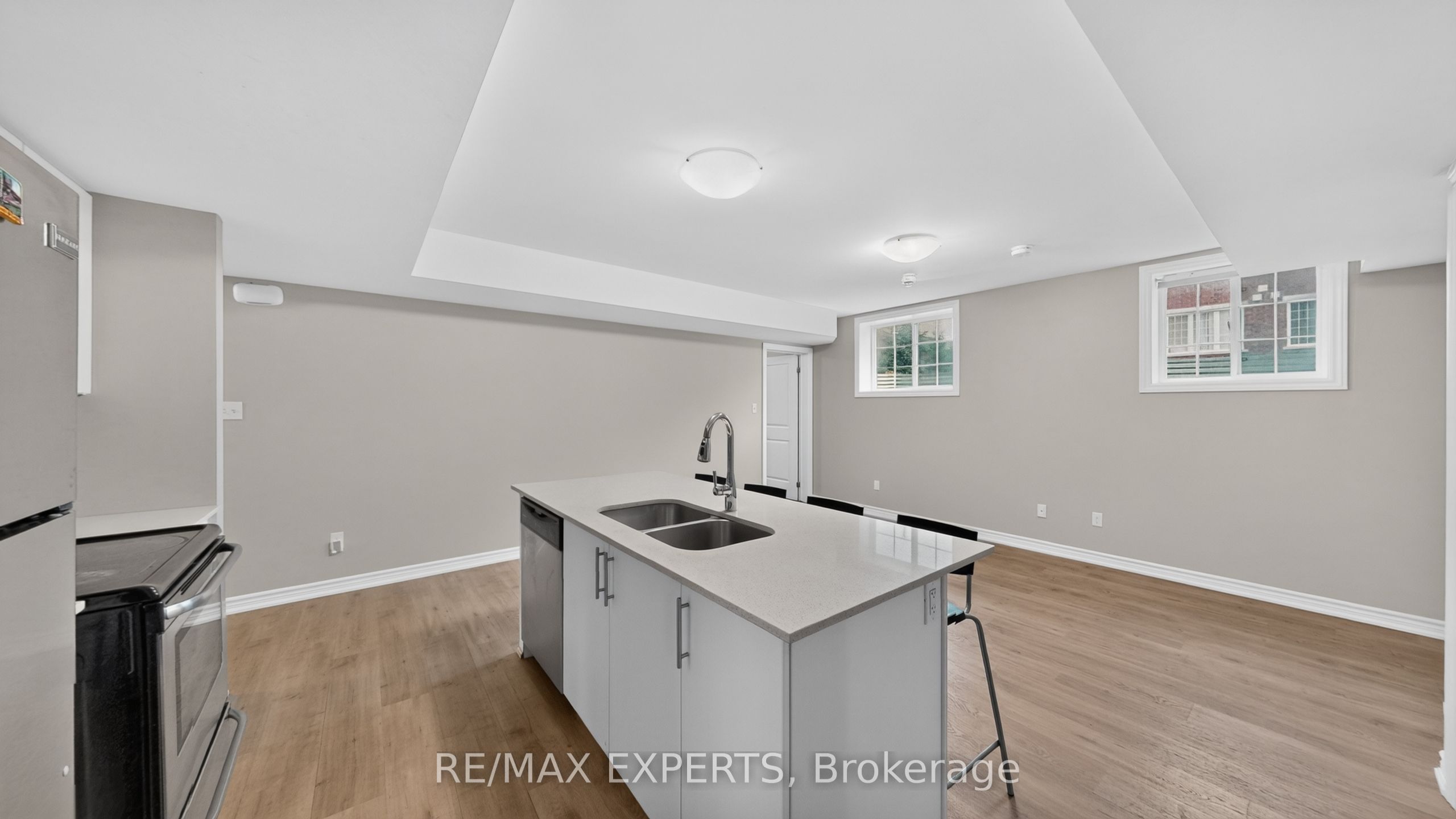 246 Penetanguishene Road 13 Property Photo 28