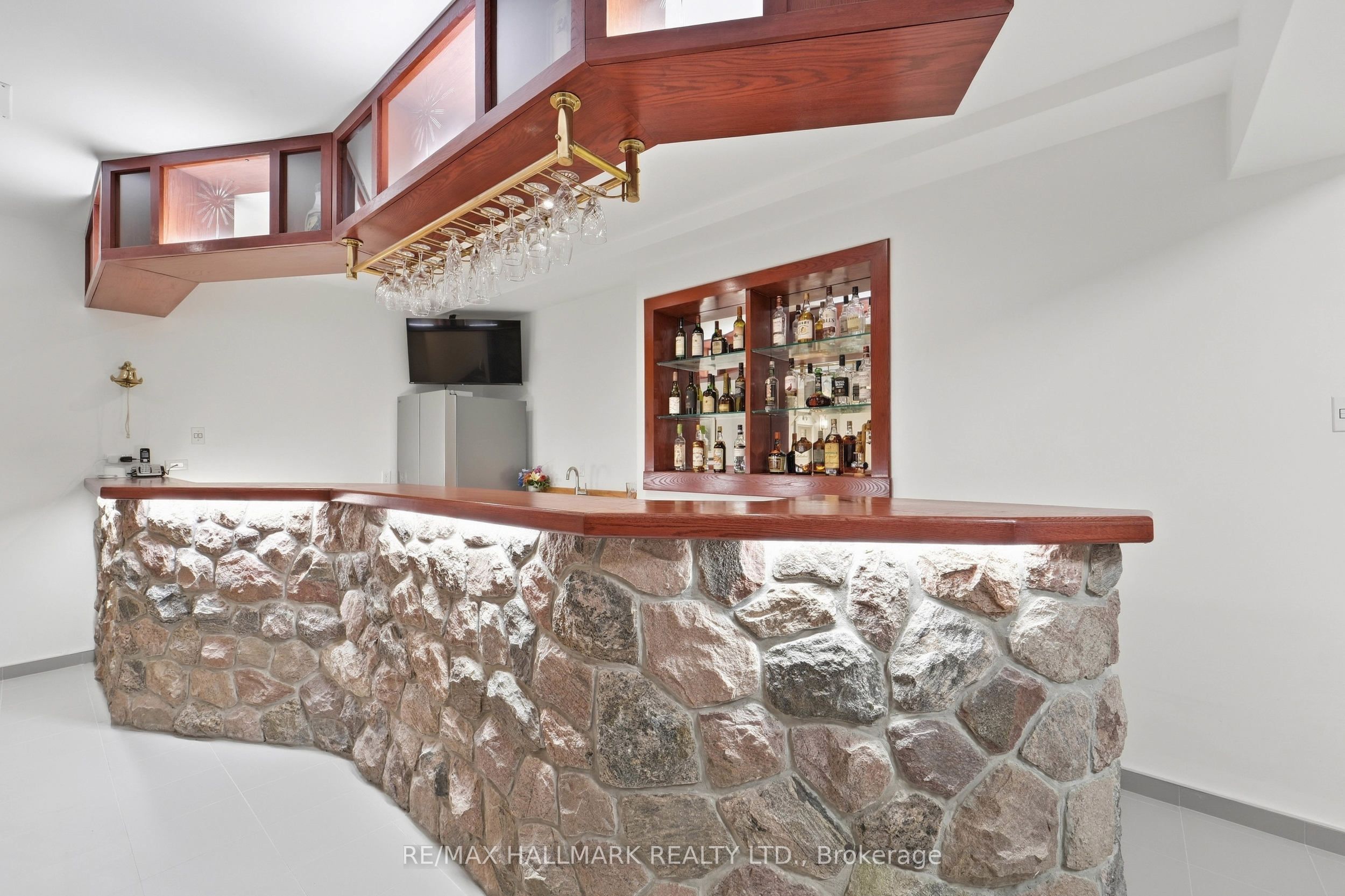 290 Tollendal Mill Road Property Photo 20