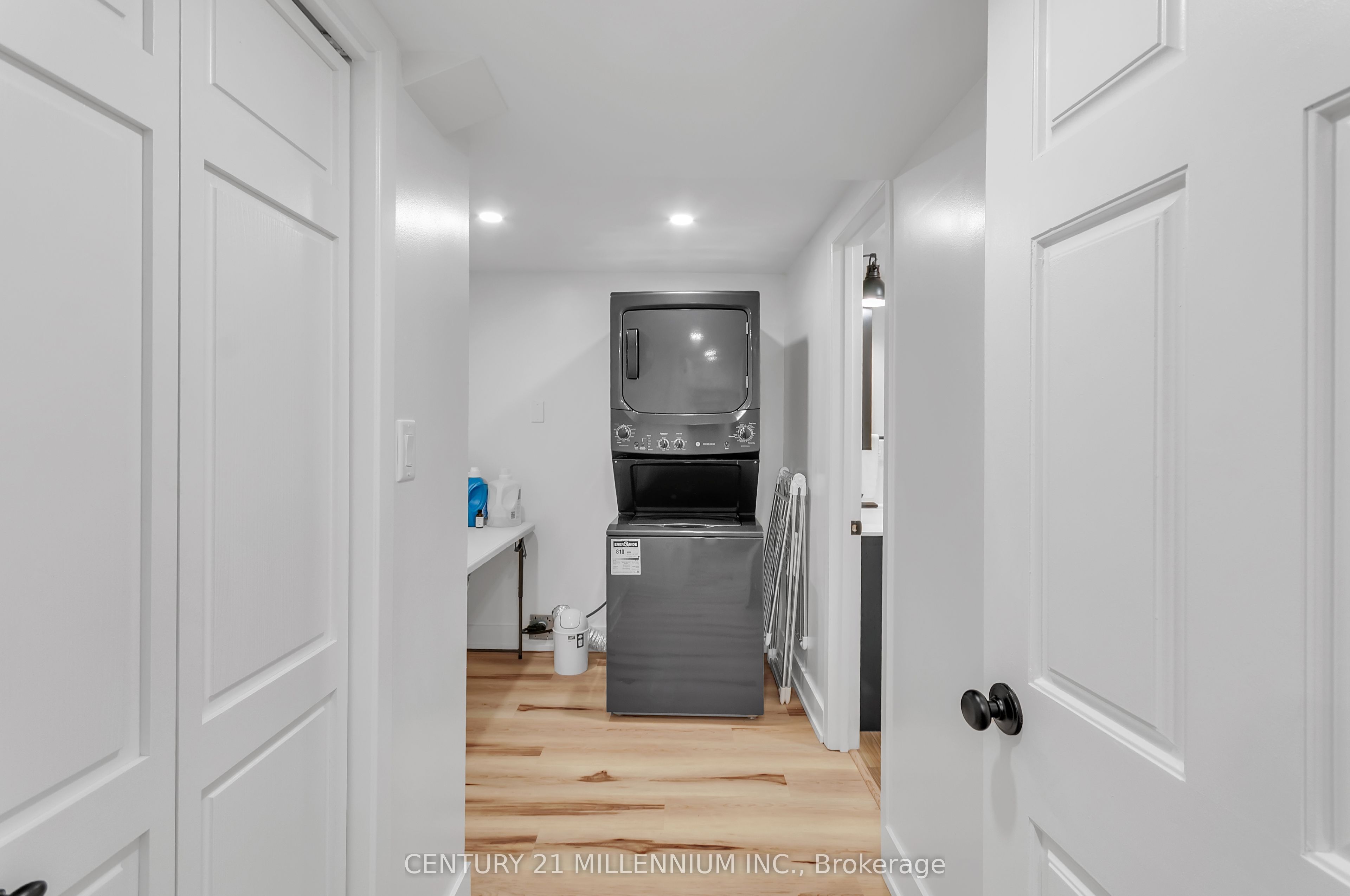 68 Edgewater Road Property Photo 31