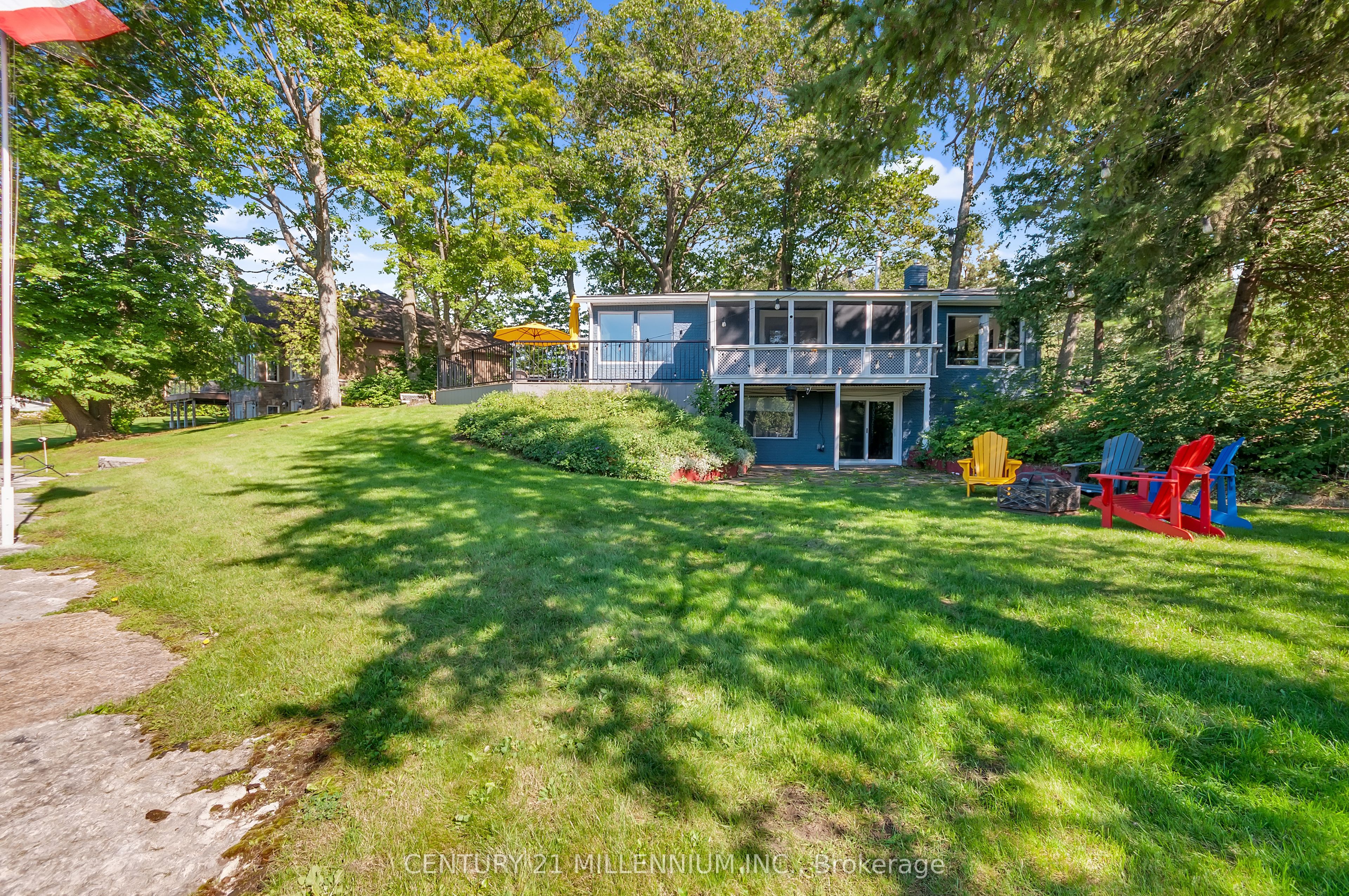 68 Edgewater Road Property Photo 33