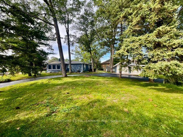 68 Edgewater Road Property Photo 38