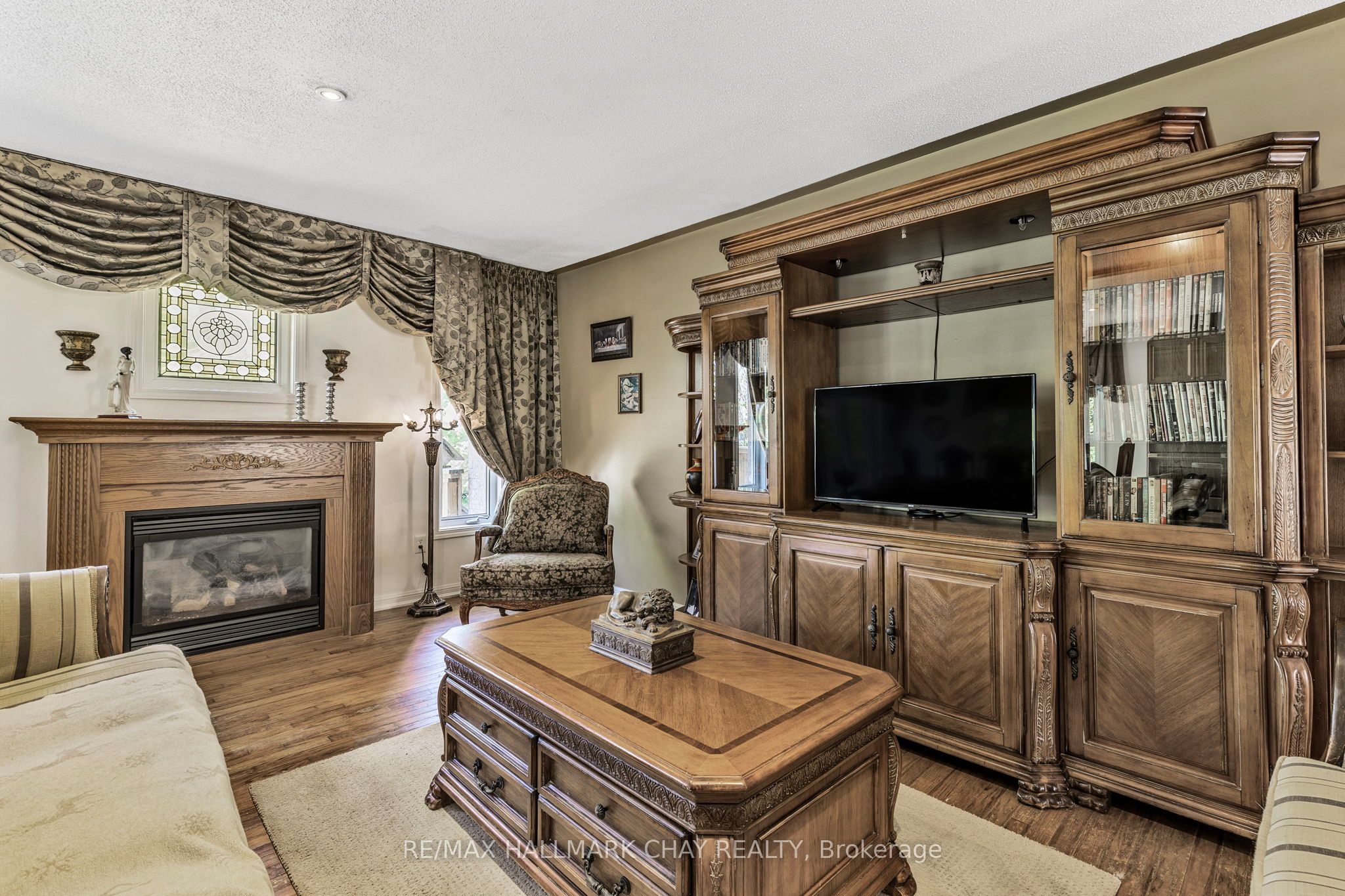 2 Old Hickory Lane Property Photo 14