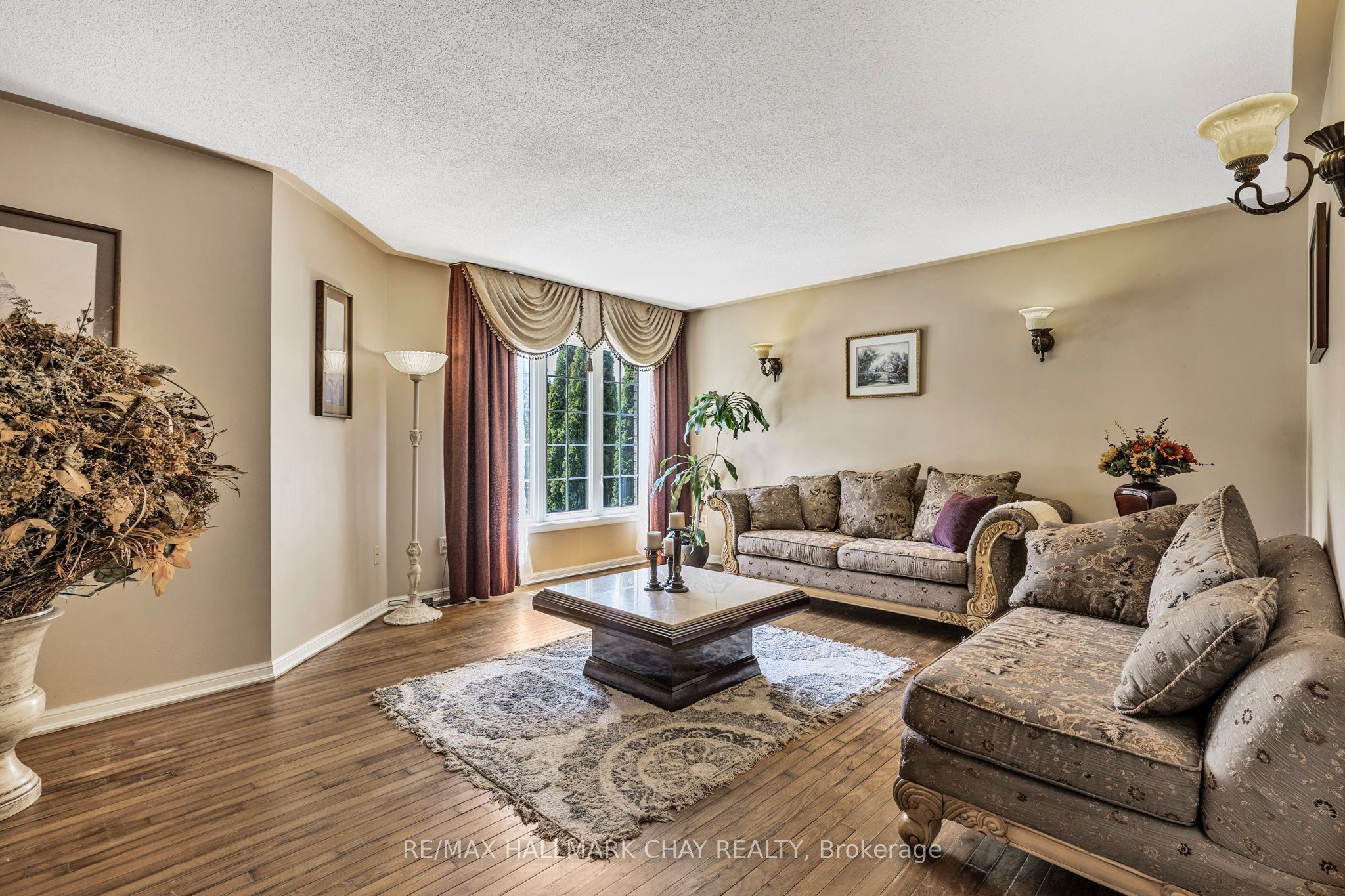 2 Old Hickory Lane Property Photo 15