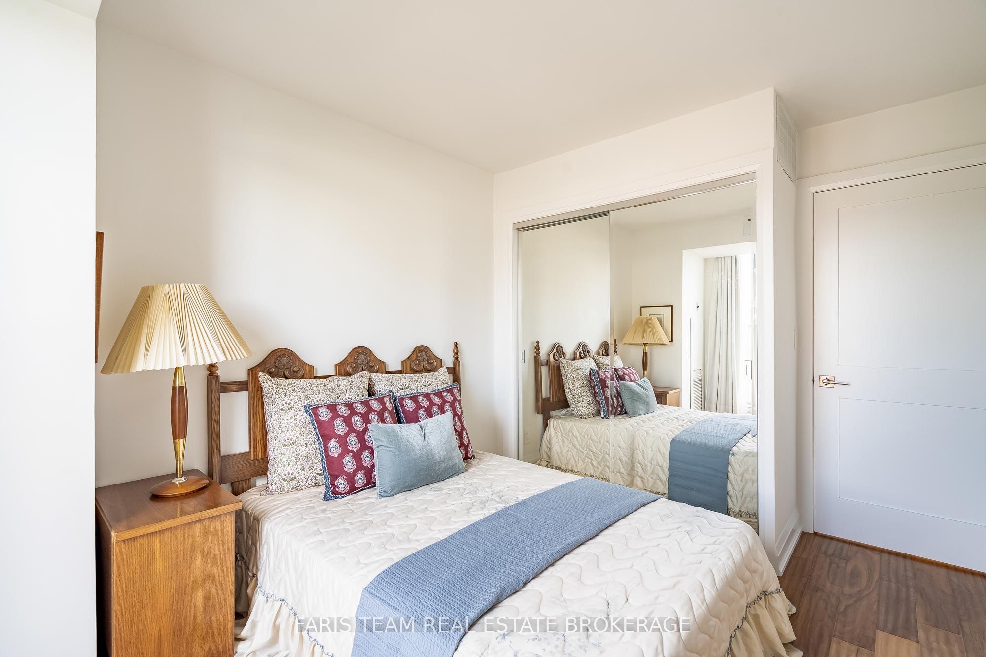 150 Dunlop Street E 1011 Property Photo 22