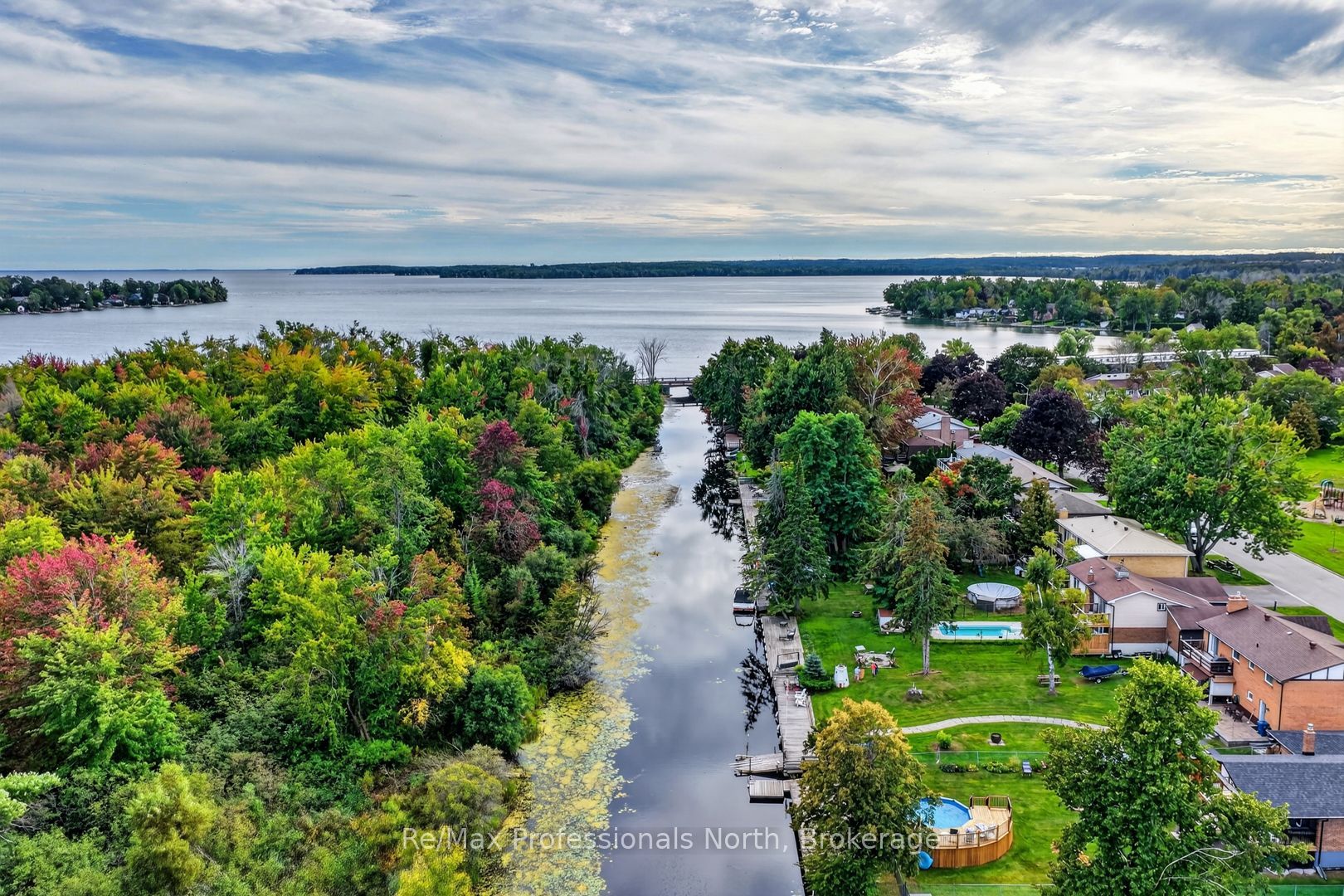 25 Lankin Boulevard Property Photo 7