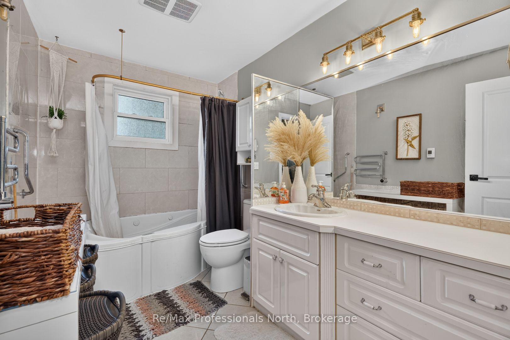 25 Lankin Boulevard Property Photo 23