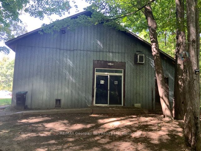 9513 N County Rd 93 Road Ne Property Photo 4