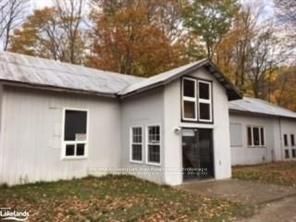9513 N County Rd 93 Road Ne Property Photo 5