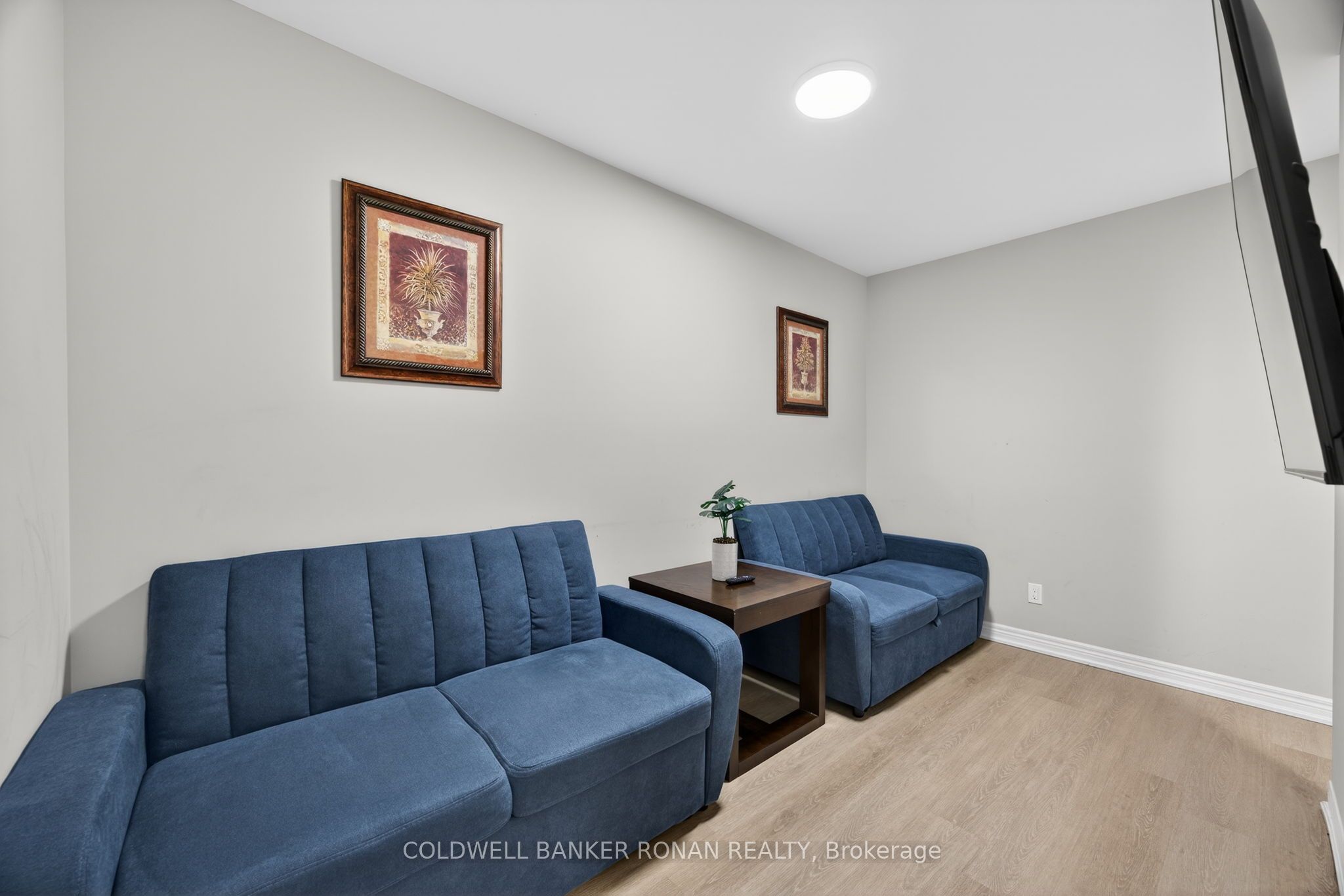 13 Winters Crescent Property Photo 21