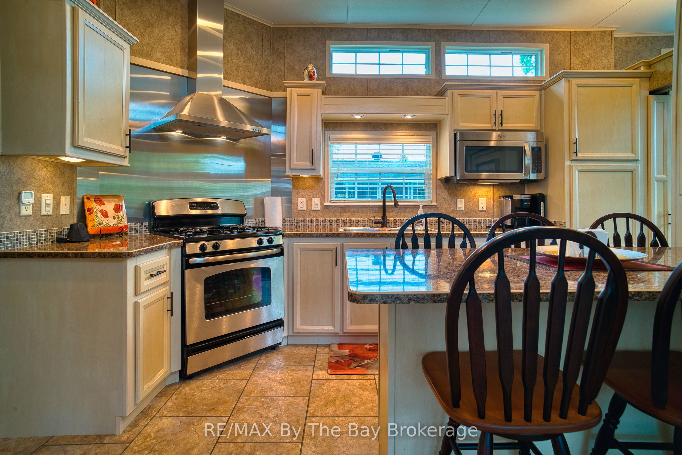 107 Madawaska Trail Property Photo 4