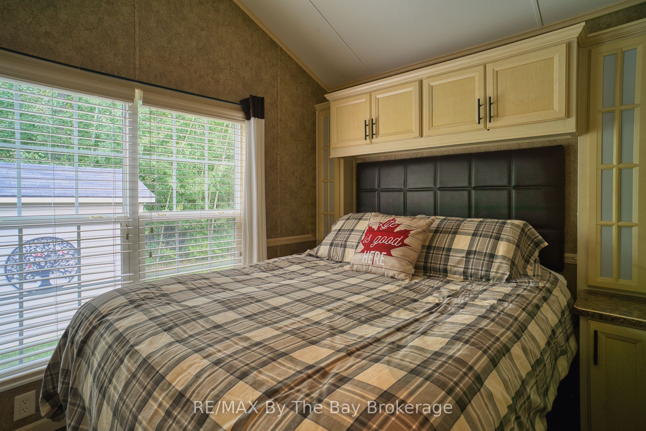107 Madawaska Trail Property Photo 16