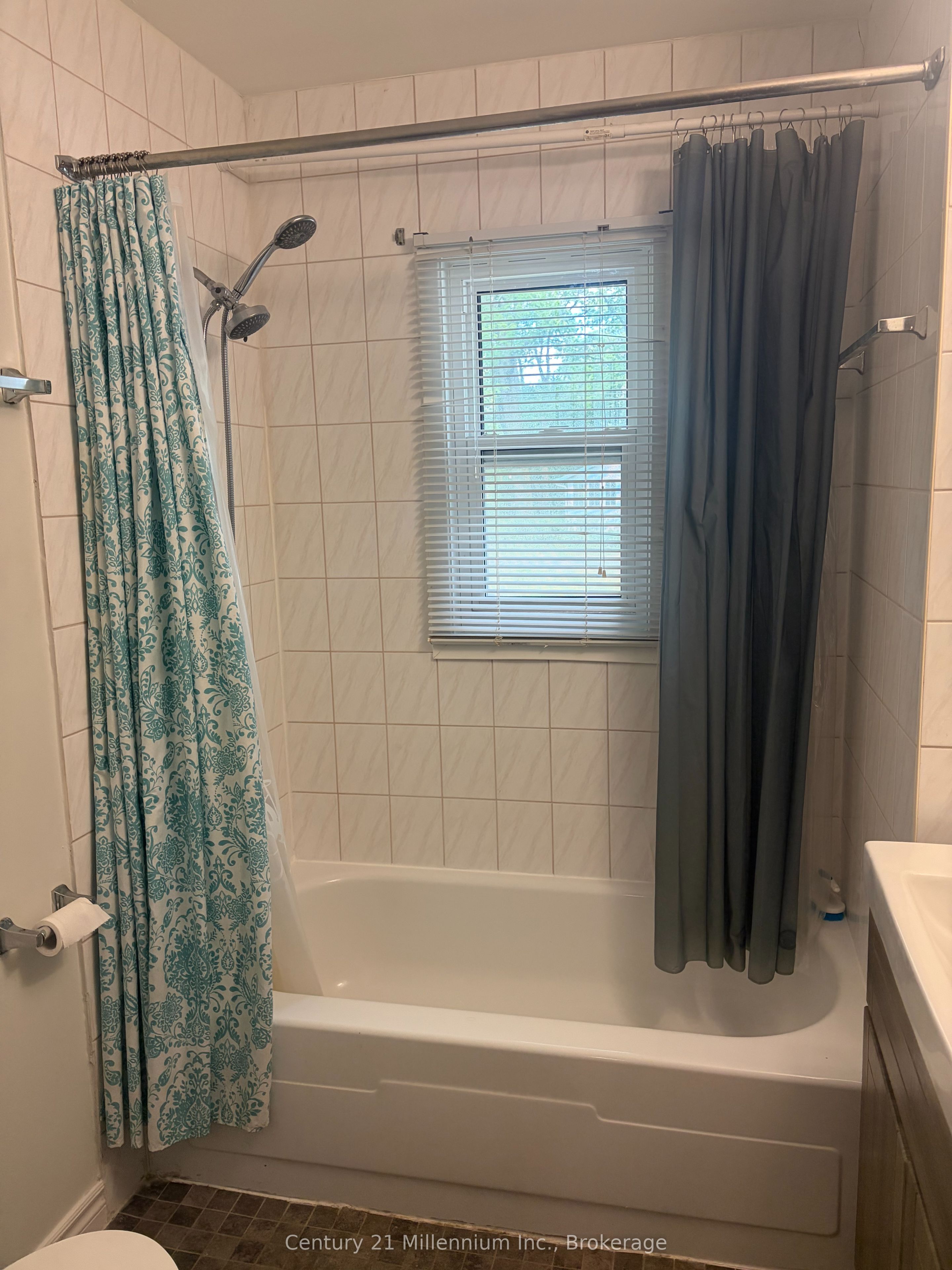 79 23rd Street N Property Photo 11