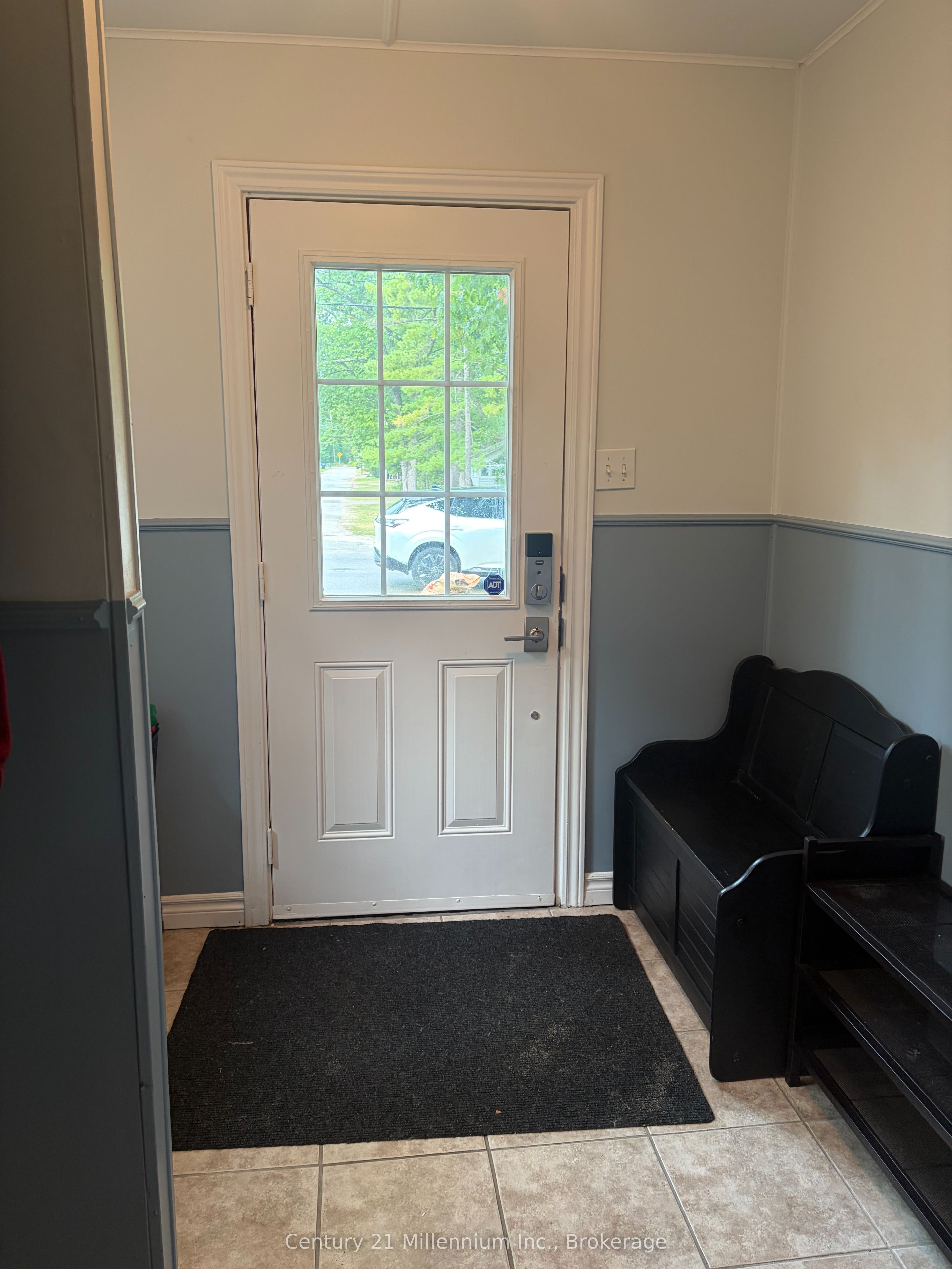 79 23rd Street N Property Photo 16