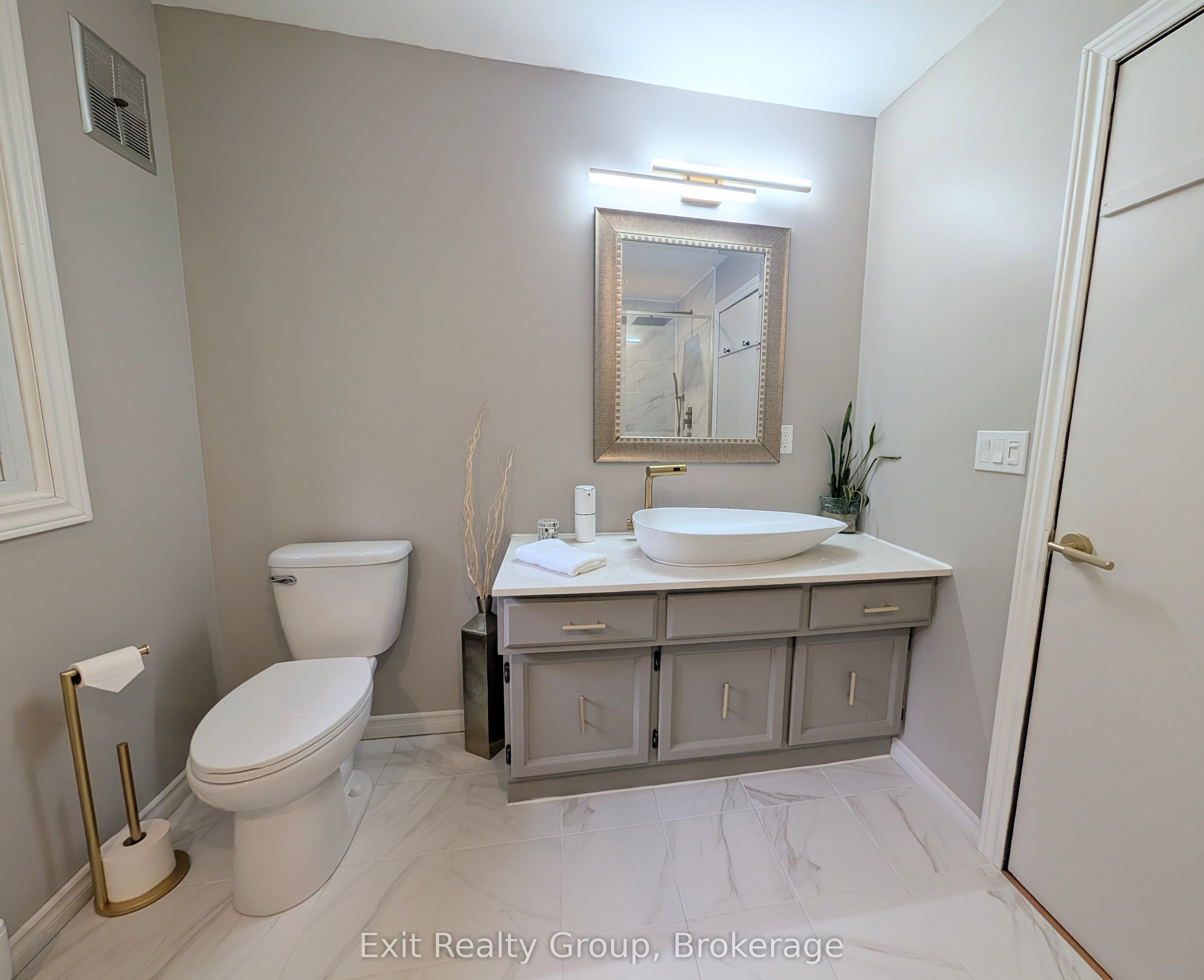 456 Parkview Court Property Photo 23