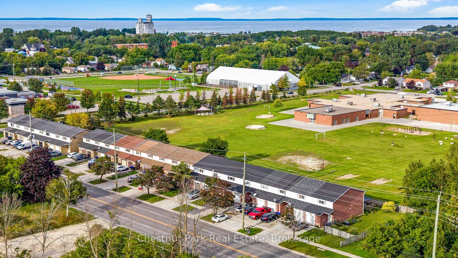 91 High Street Property Photo 1