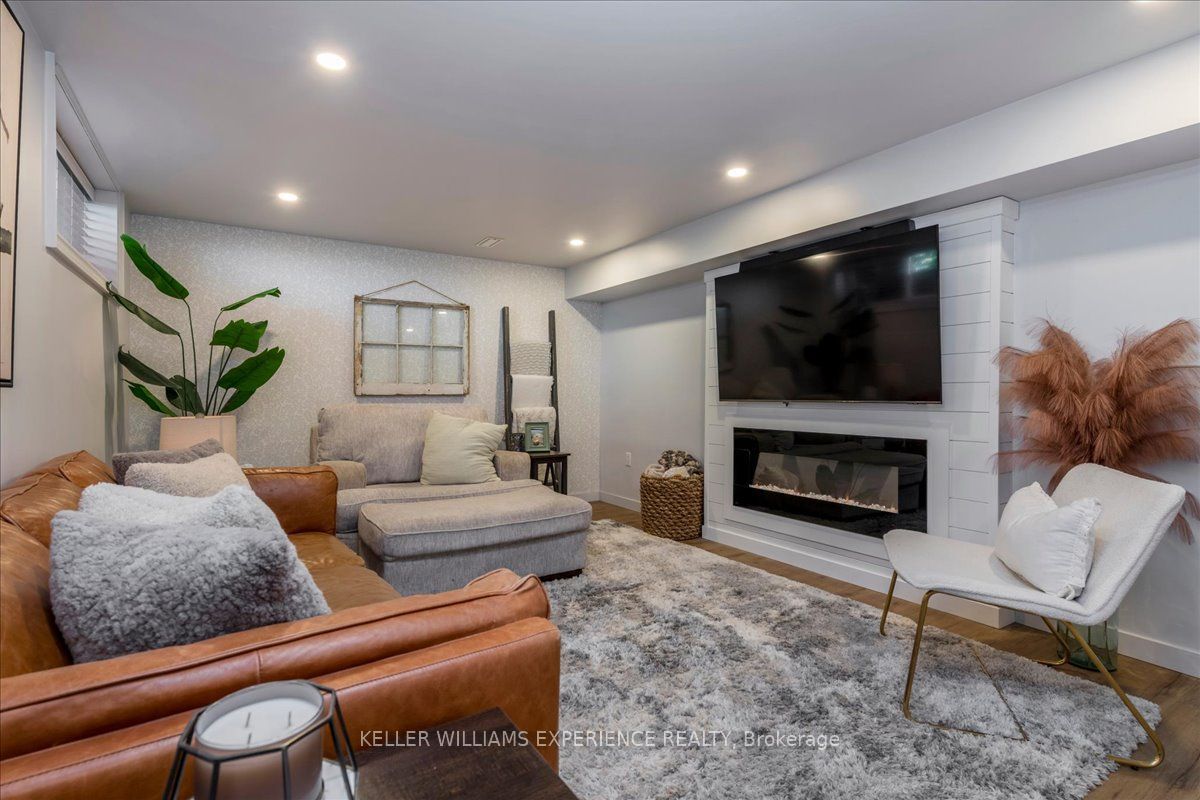92 Johnson Street Property Photo 23