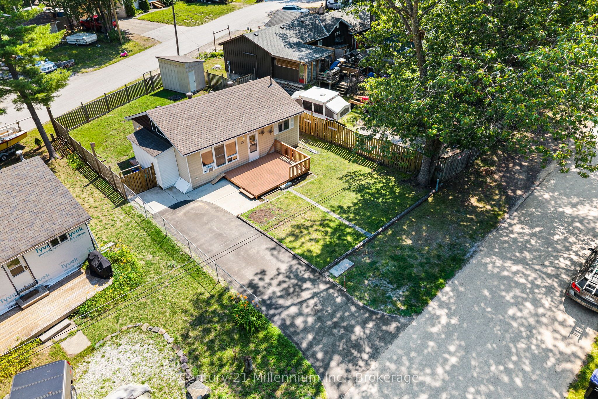 25 Glendale Avenue Property Photo 3