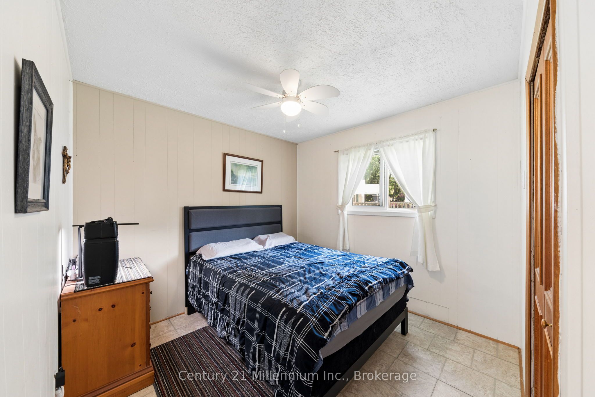 25 Glendale Avenue Property Photo 11
