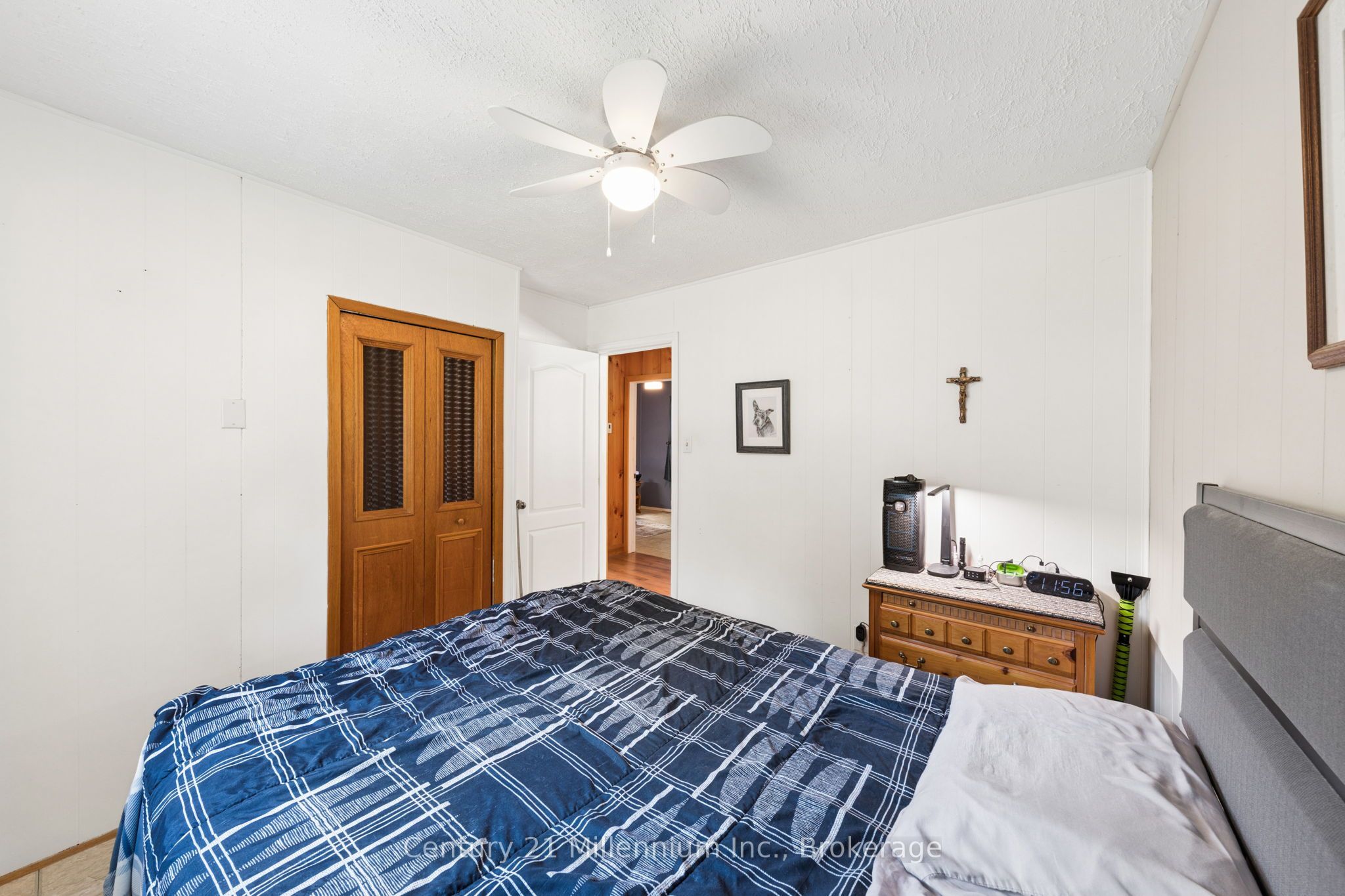 25 Glendale Avenue Property Photo 12