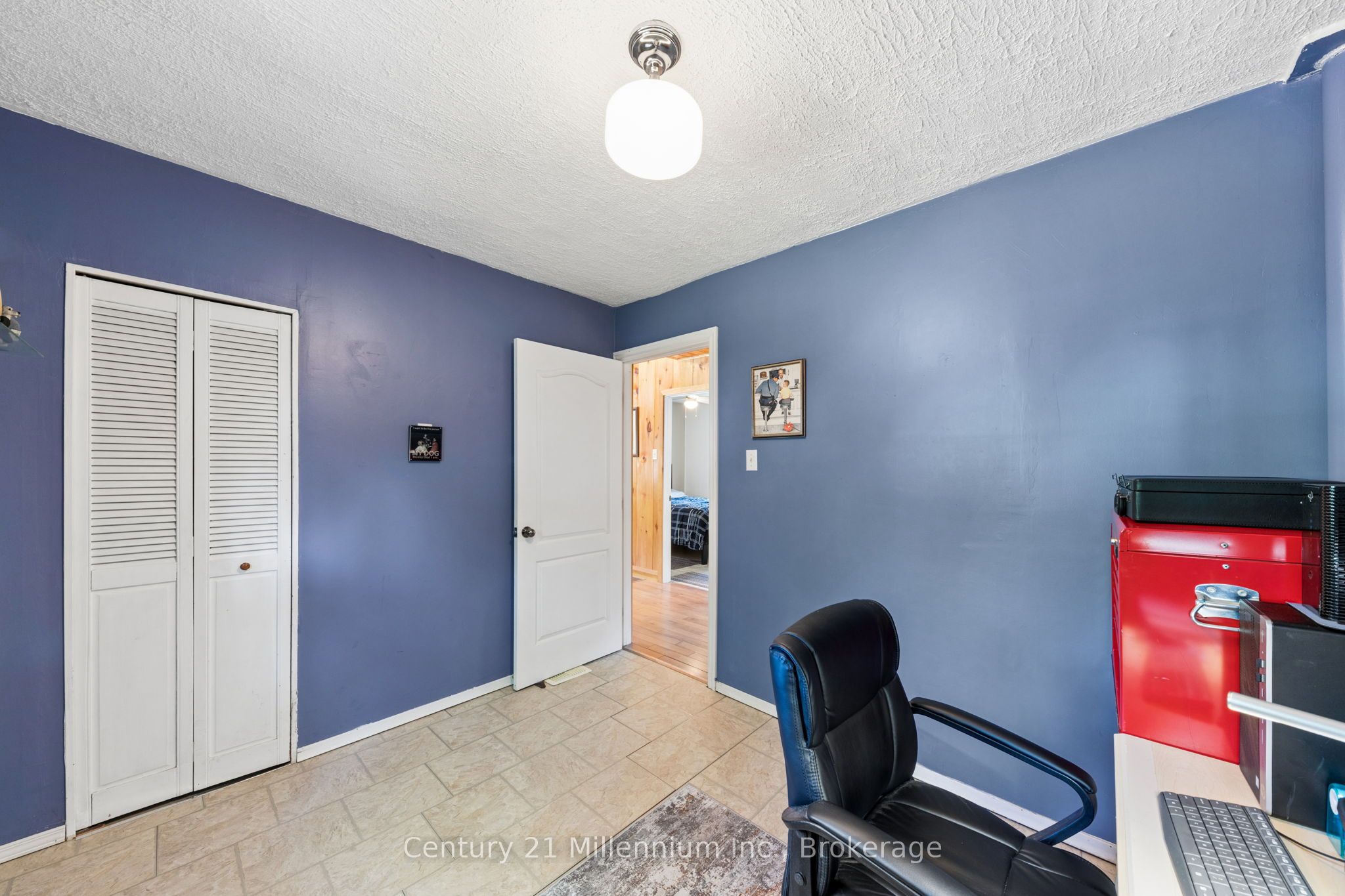 25 Glendale Avenue Property Photo 15